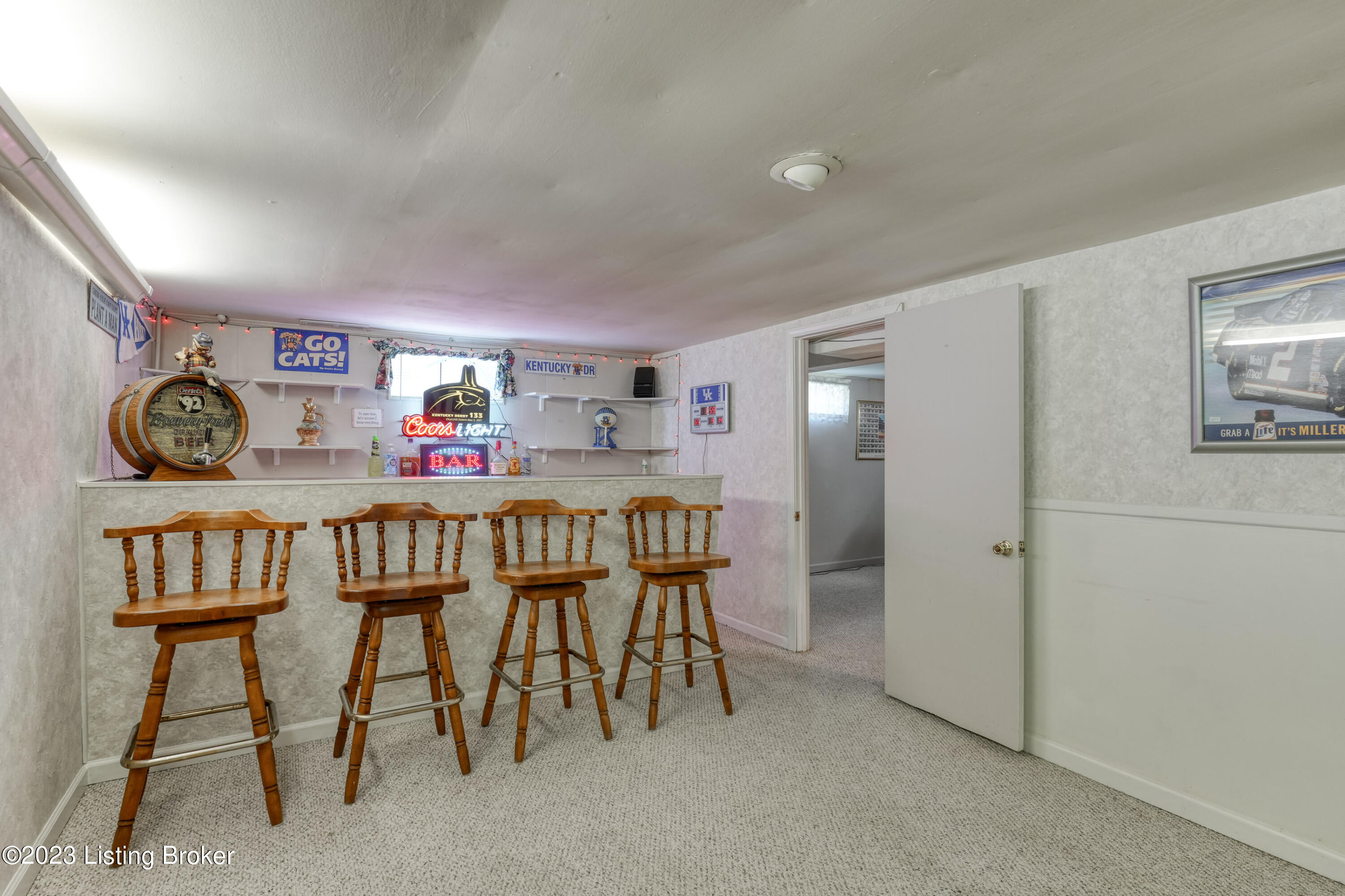 5404 Georgia Ln