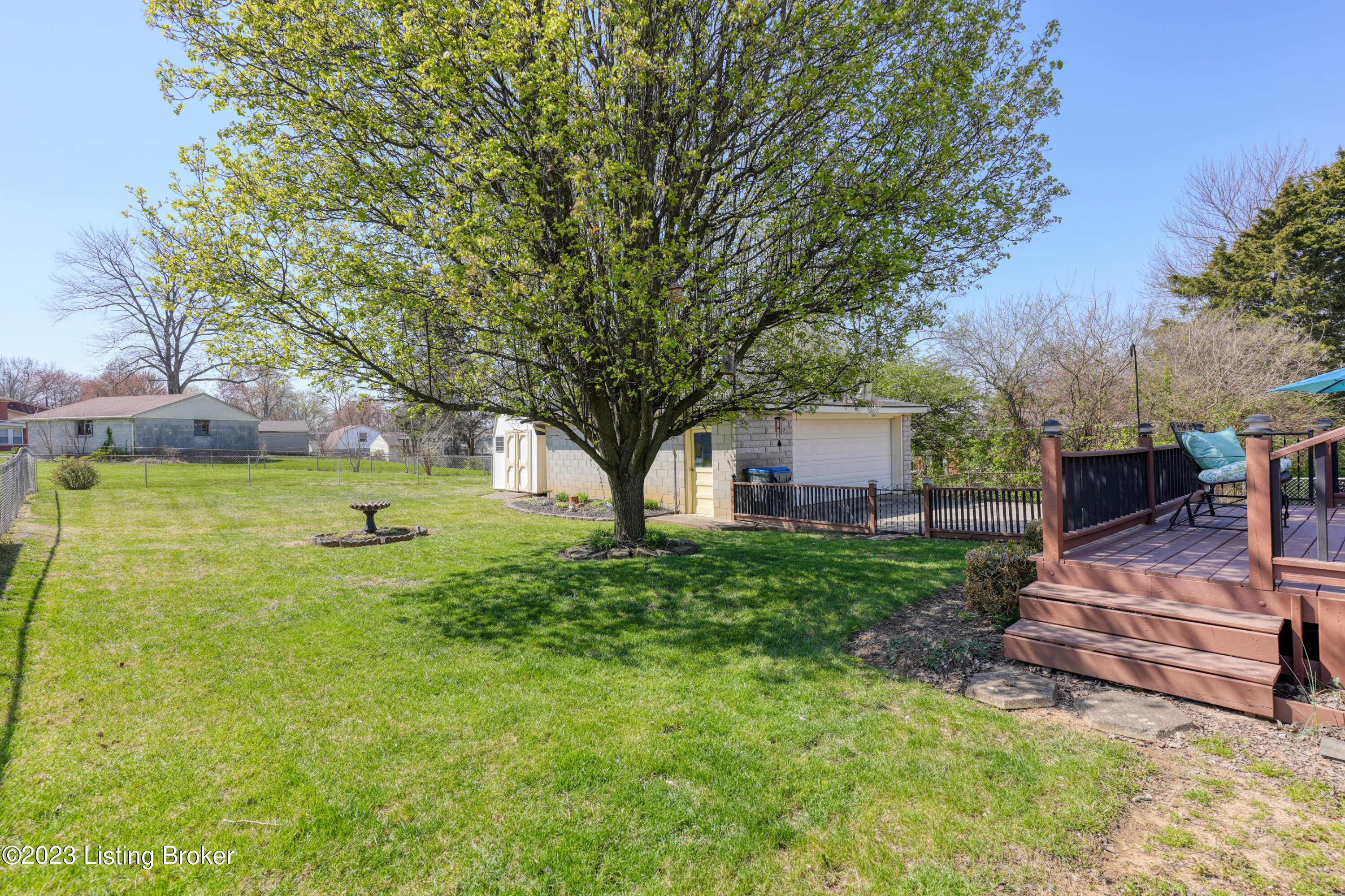 5404 Georgia Ln