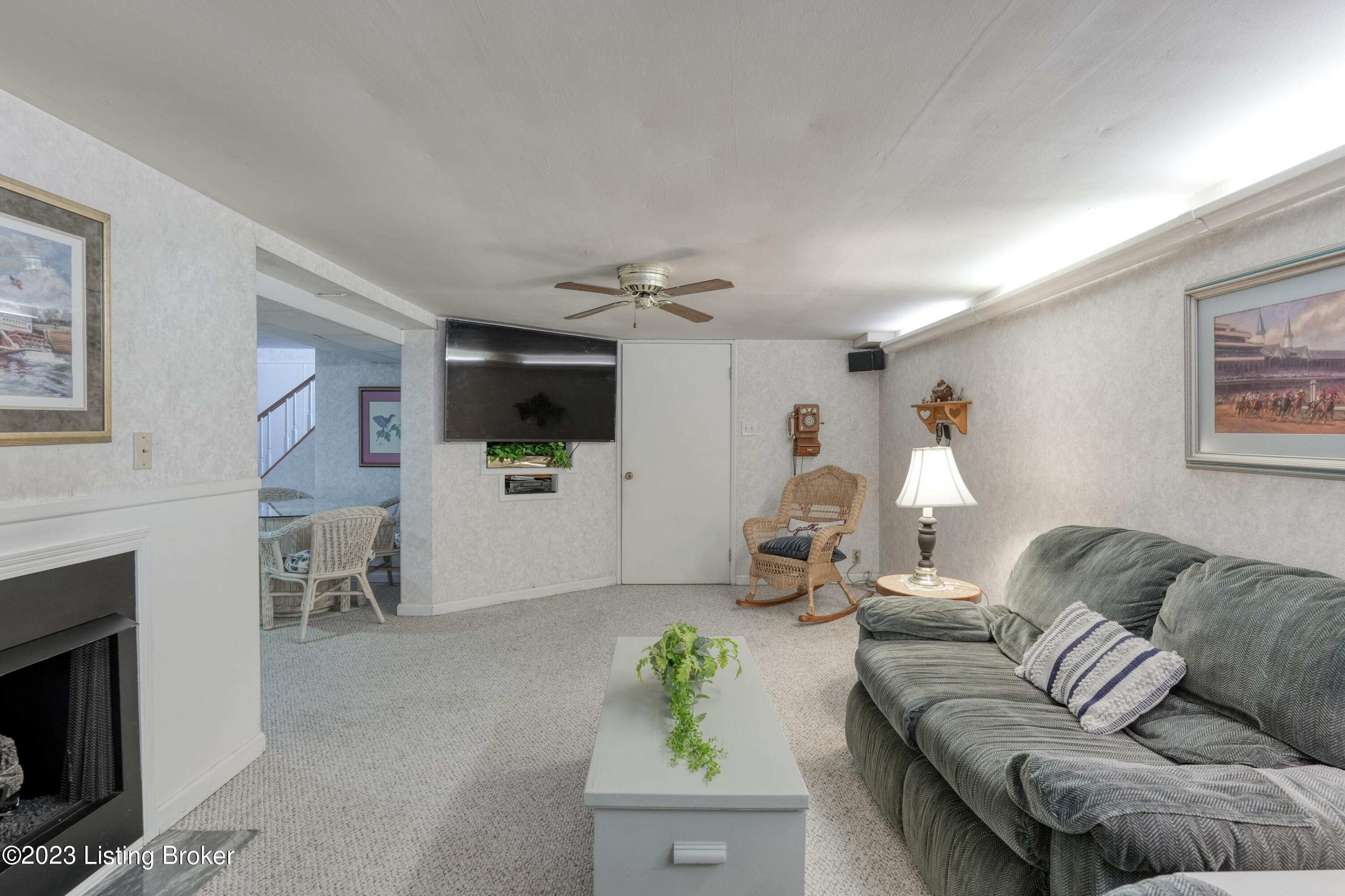 5404 Georgia Ln