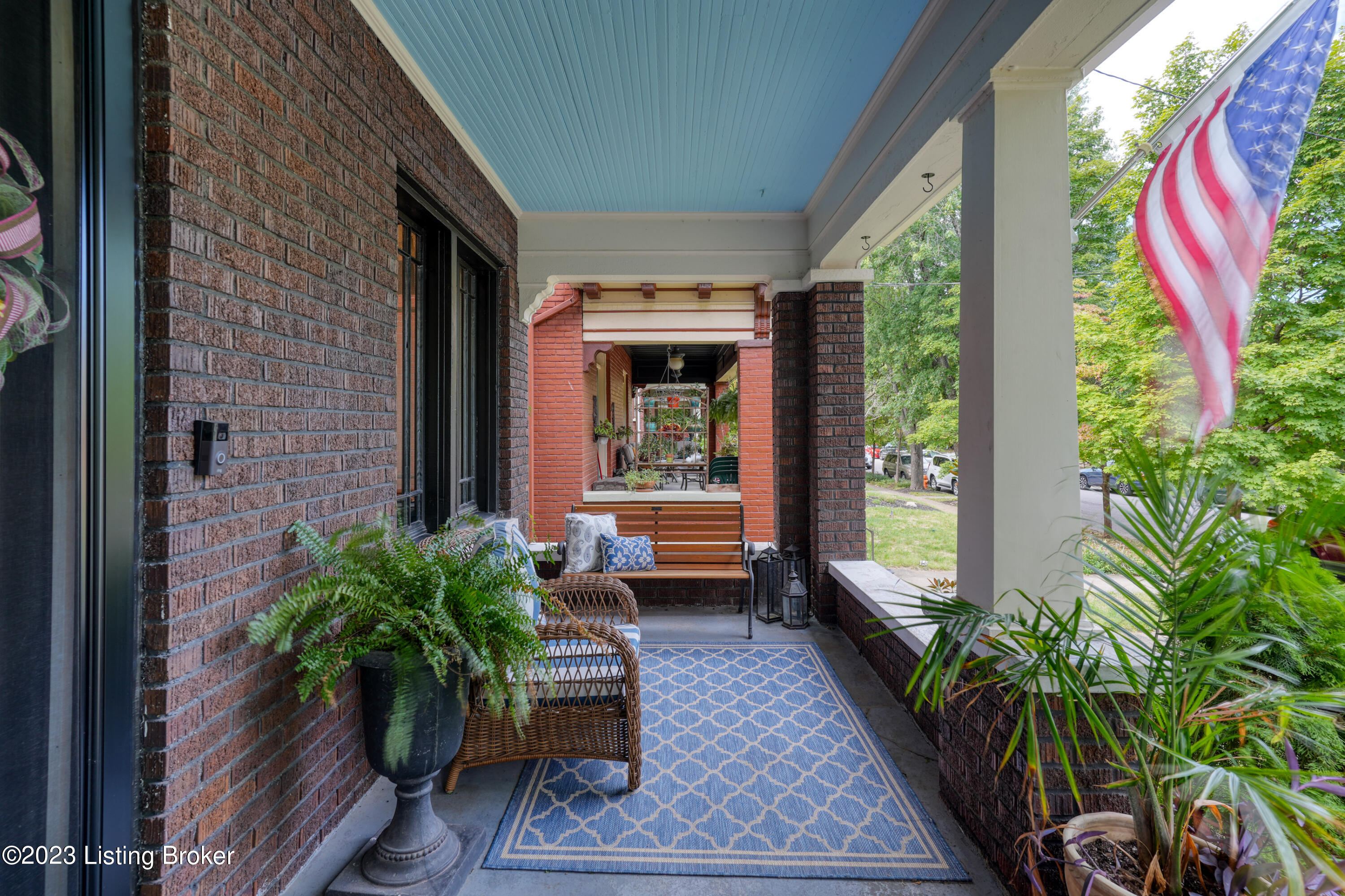 2016 Baringer Ave