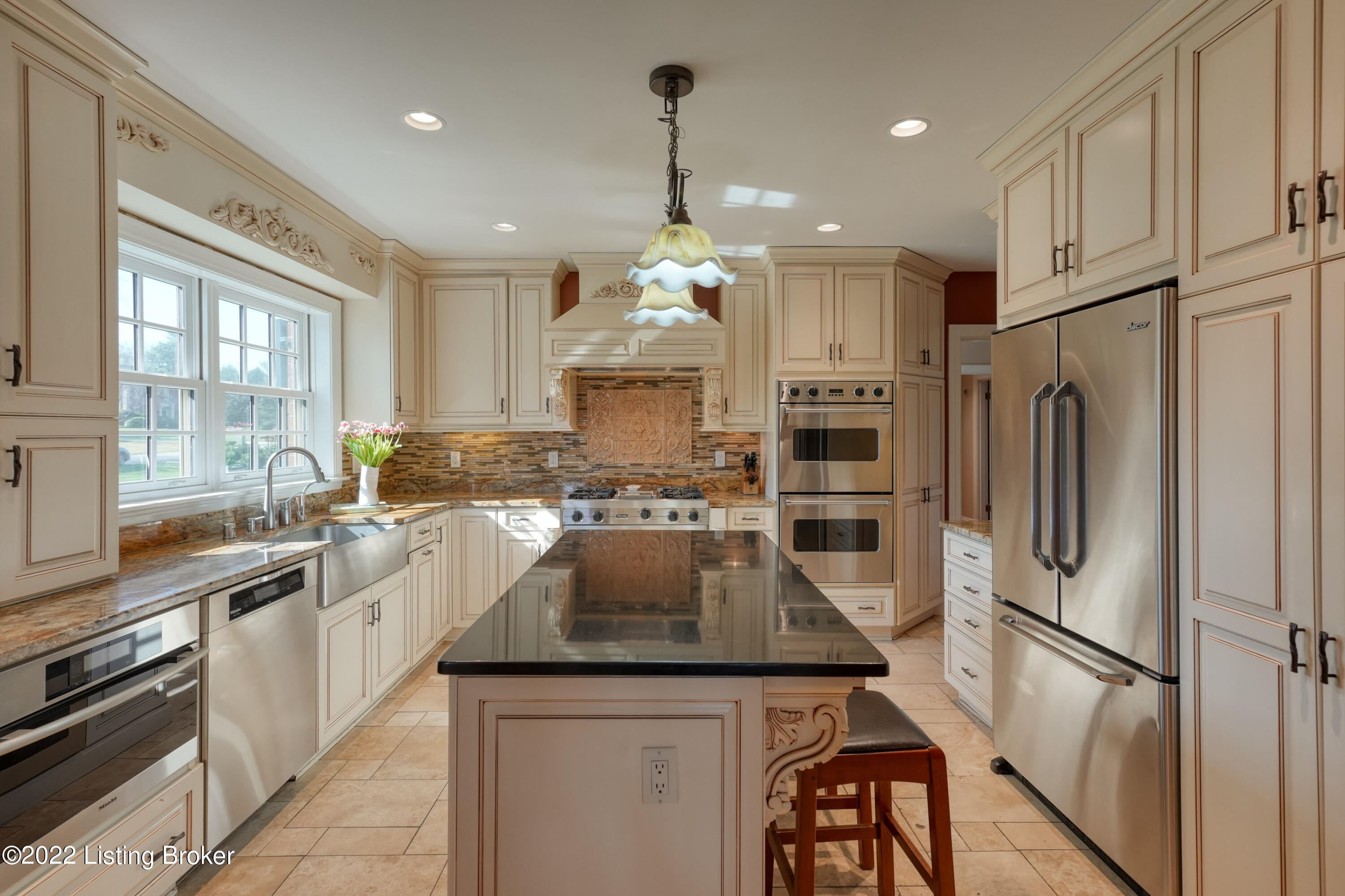 6211 Glen Hill Rd