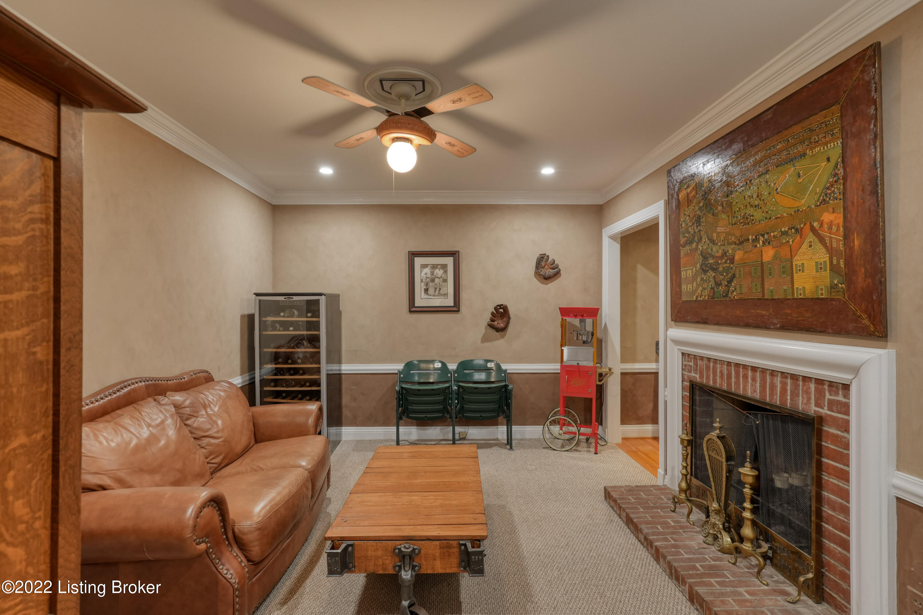 6211 Glen Hill Rd