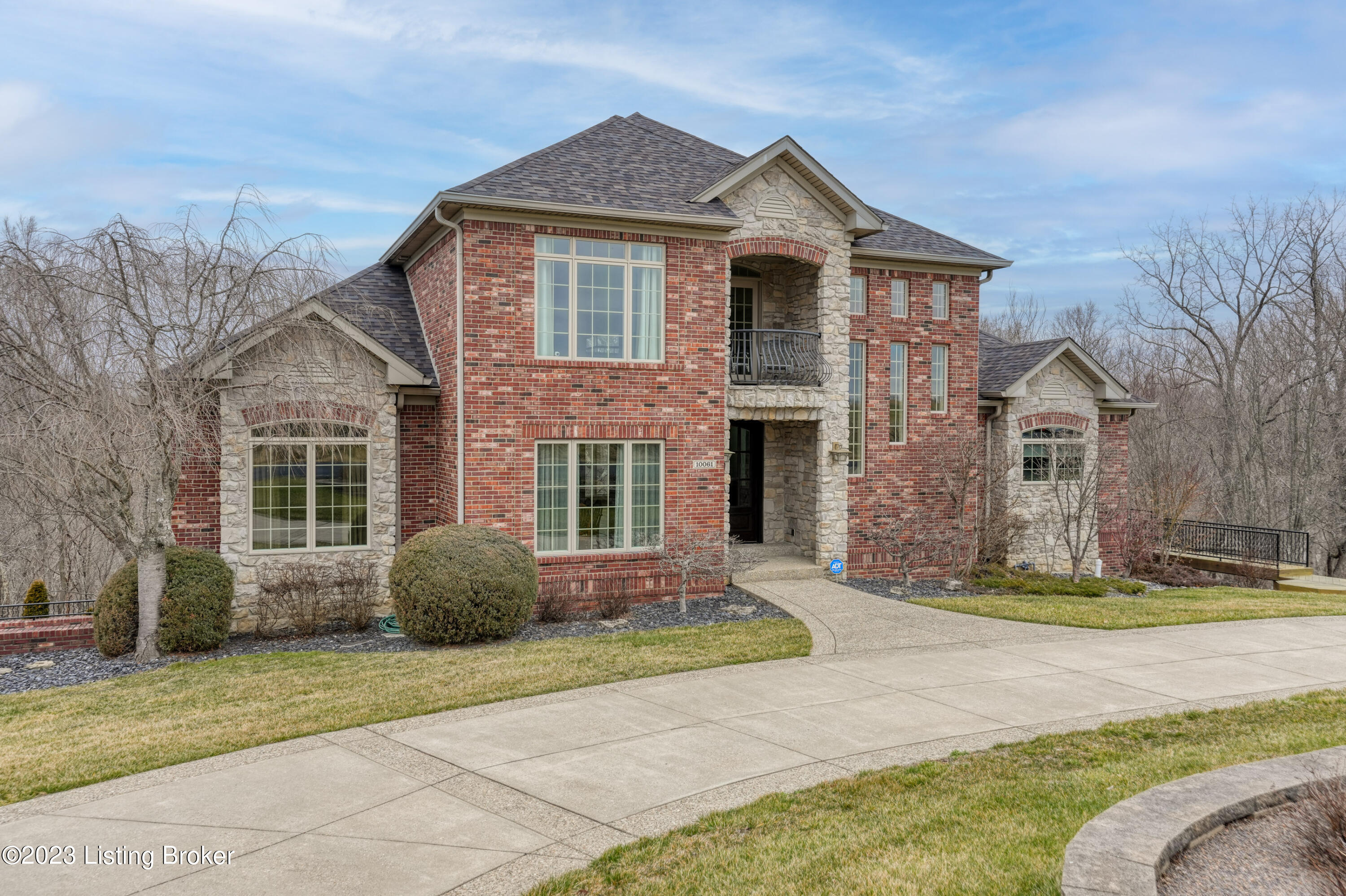 10061 Harrods Creek Dr