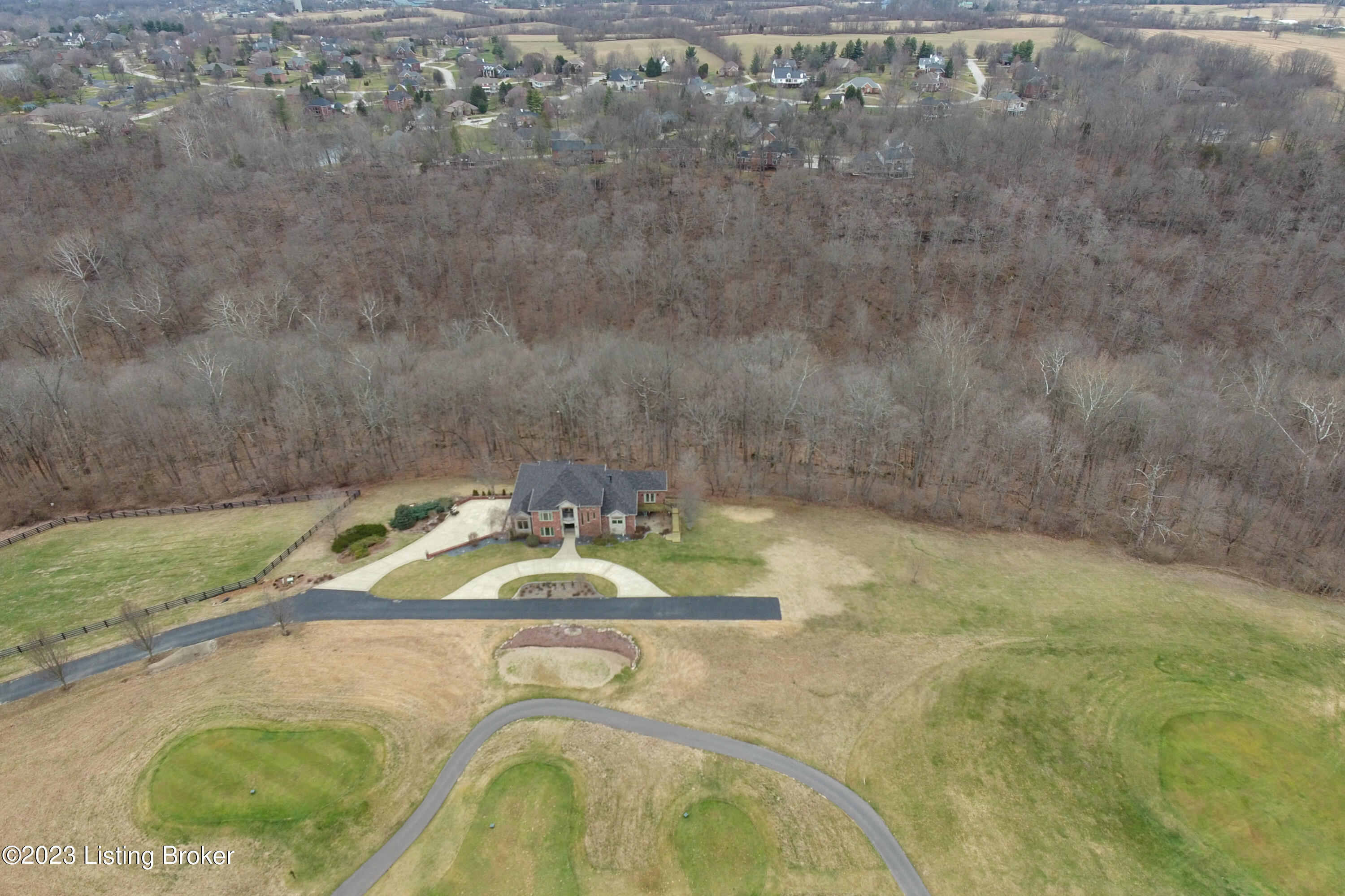 10061 Harrods Creek Dr