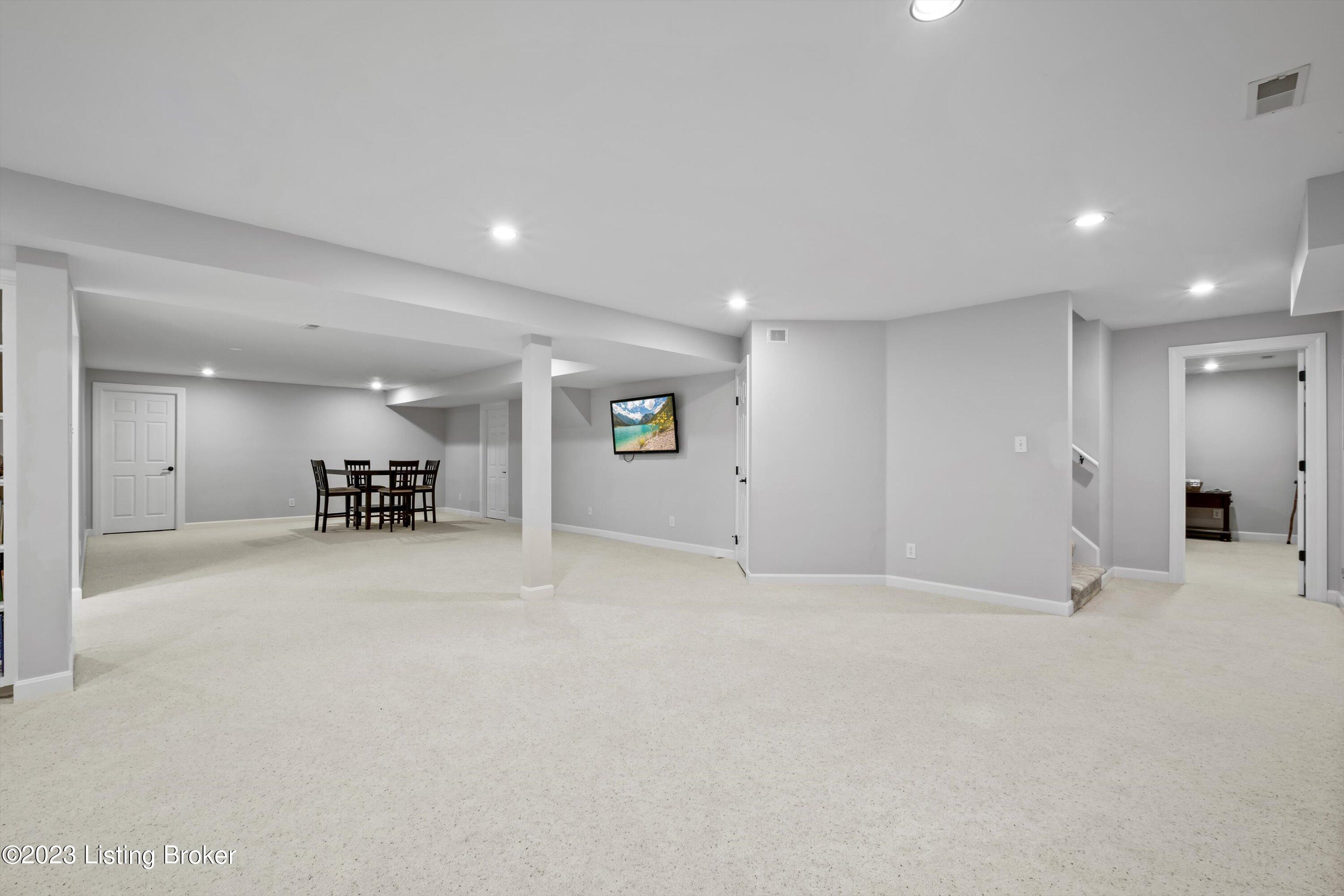 14607 Golden Leaf Pl