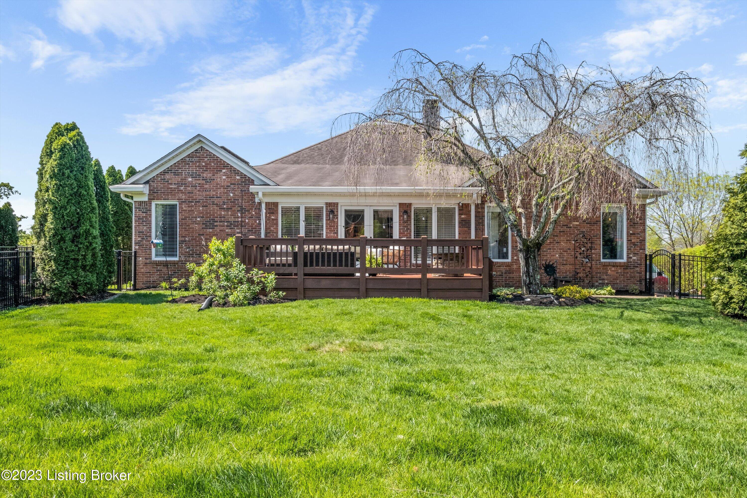14607 Golden Leaf Pl