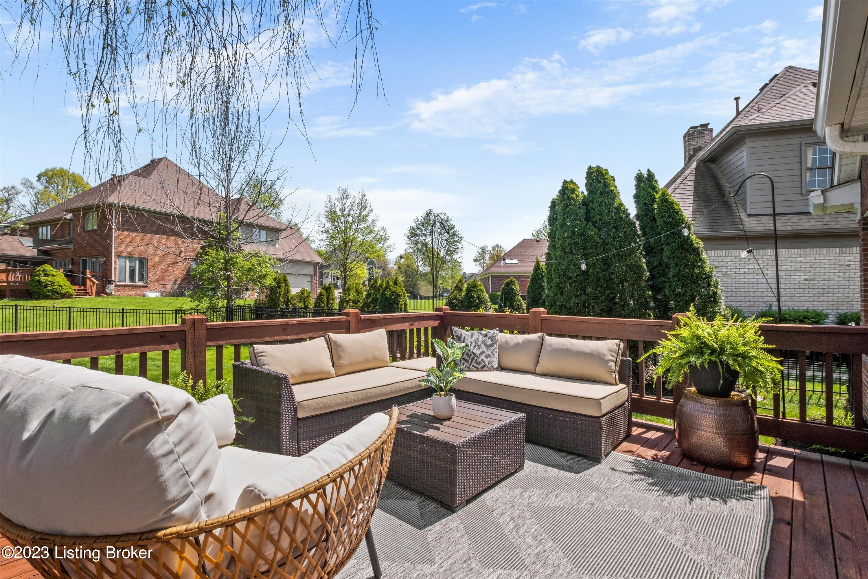 14607 Golden Leaf Pl
