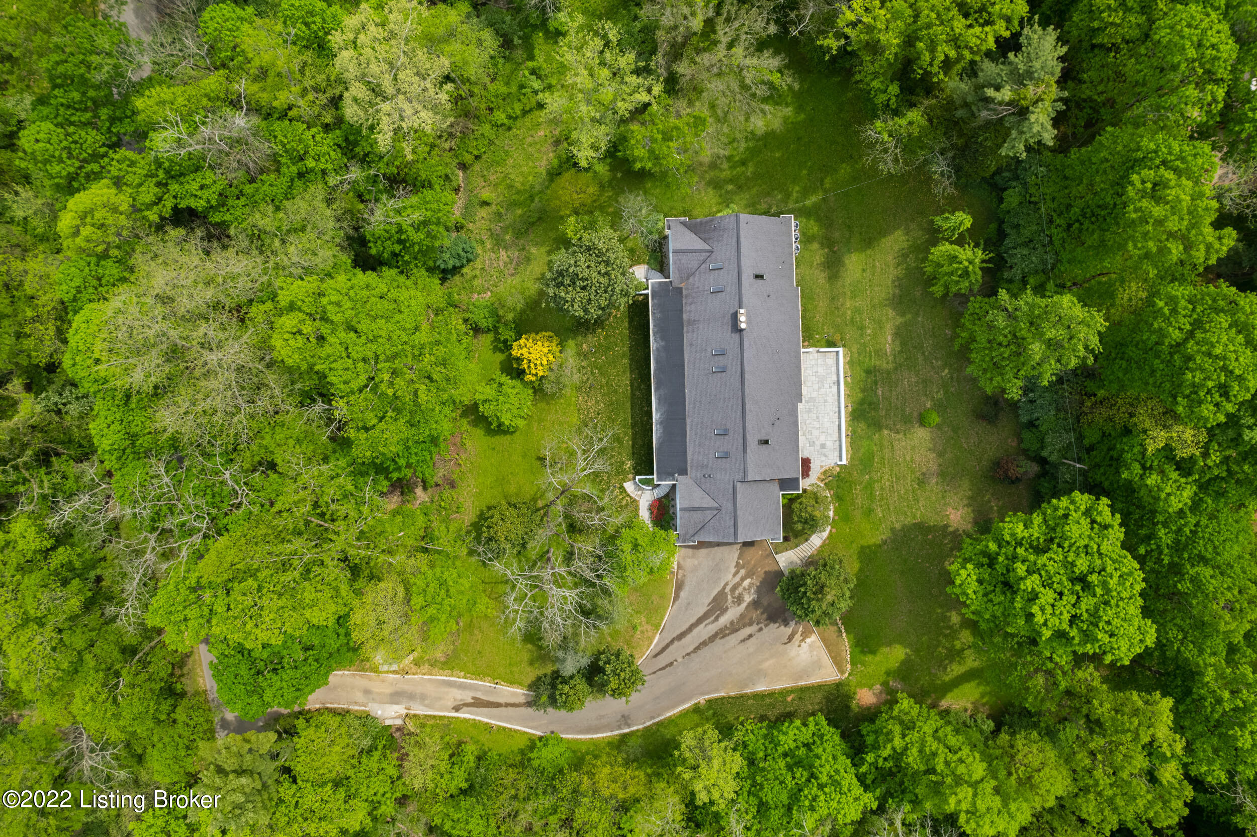 33 Arrowhead Rd