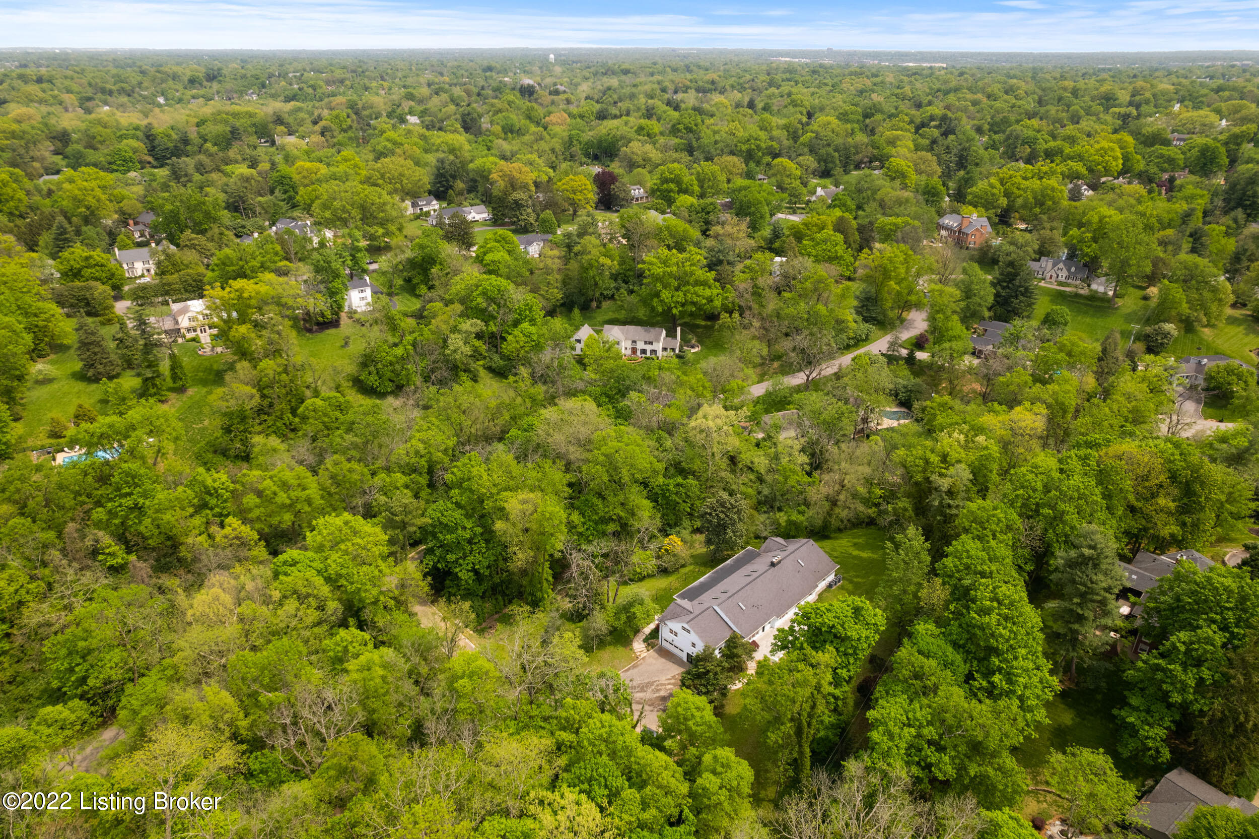 33 Arrowhead Rd
