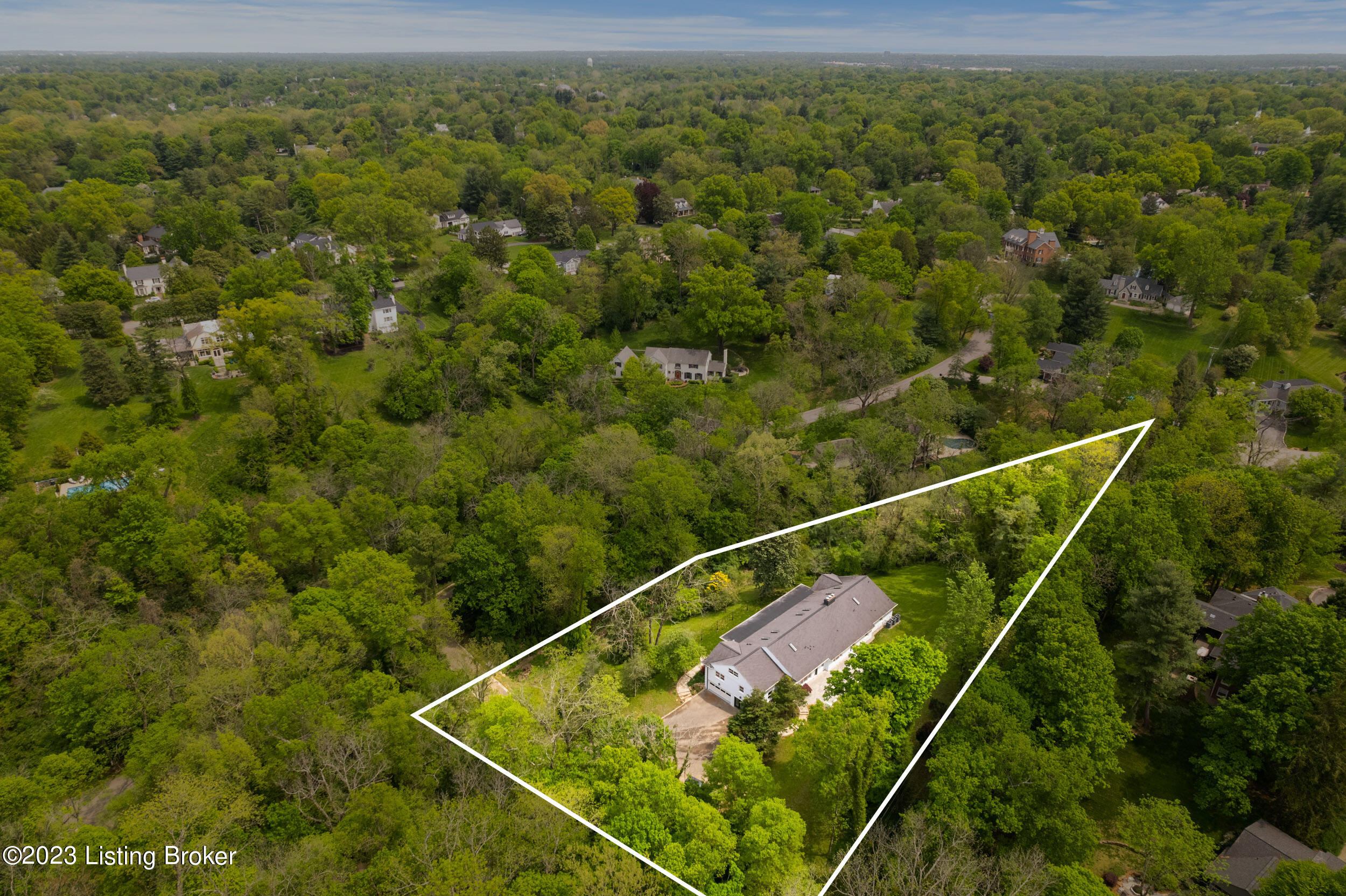 33 Arrowhead Rd