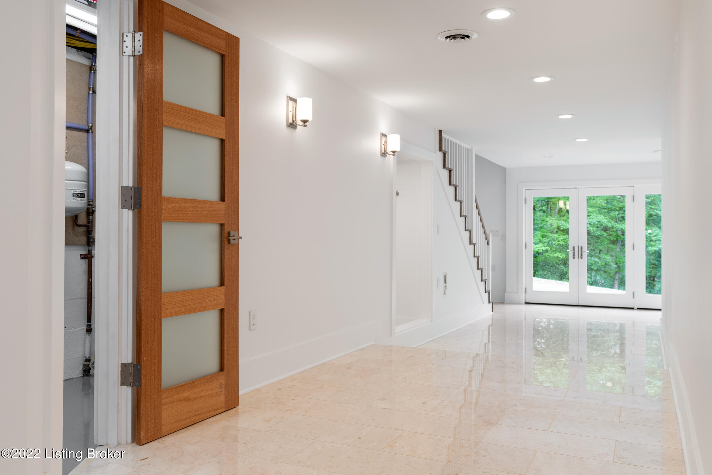 33 Arrowhead Rd