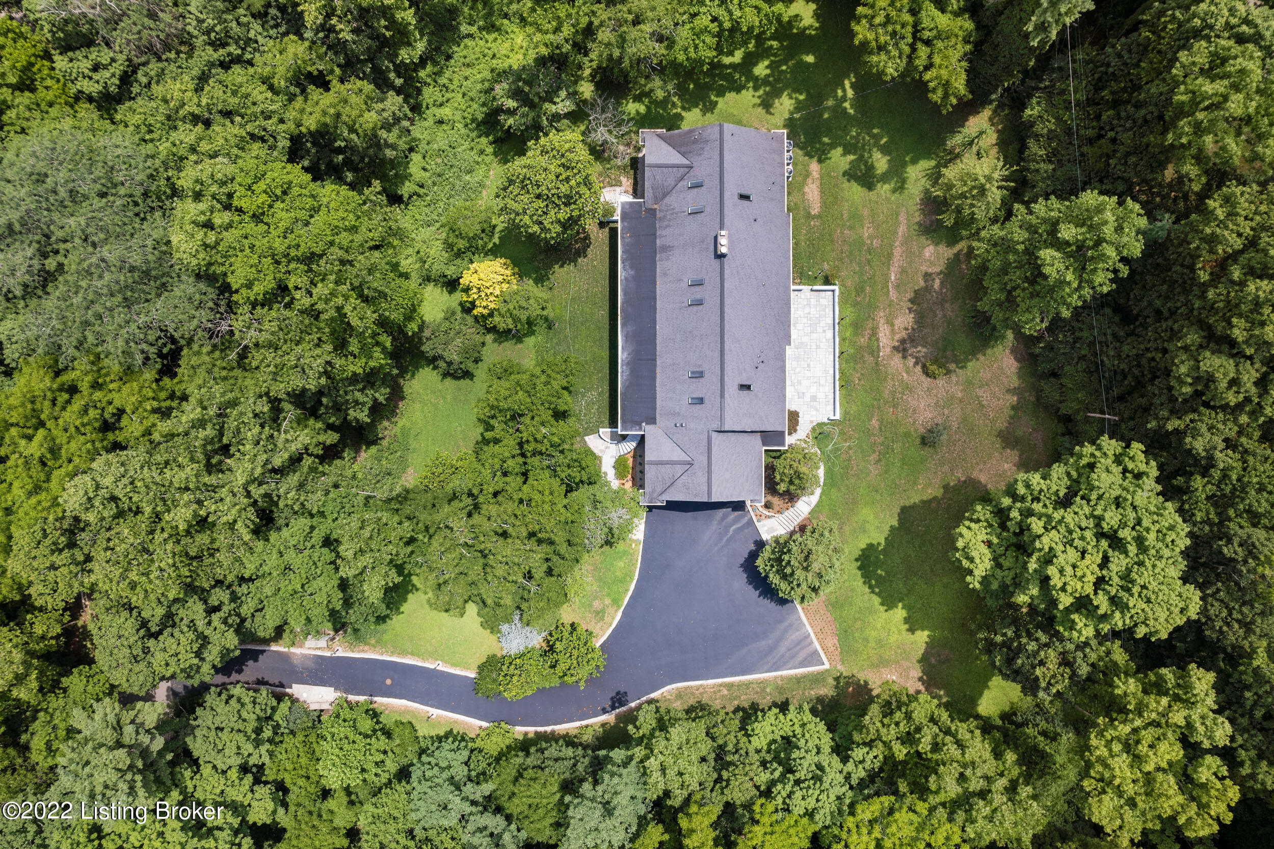 33 Arrowhead Rd