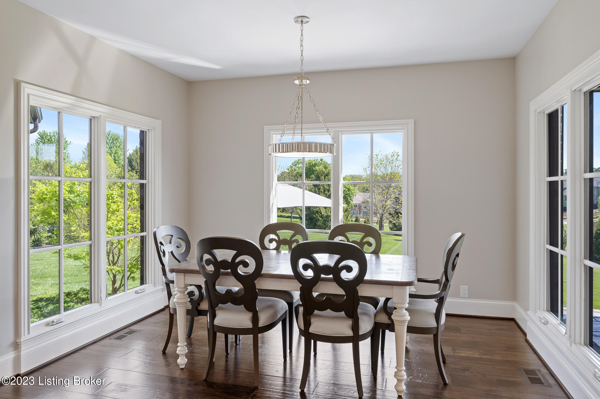5607 Harrods Glen Dr