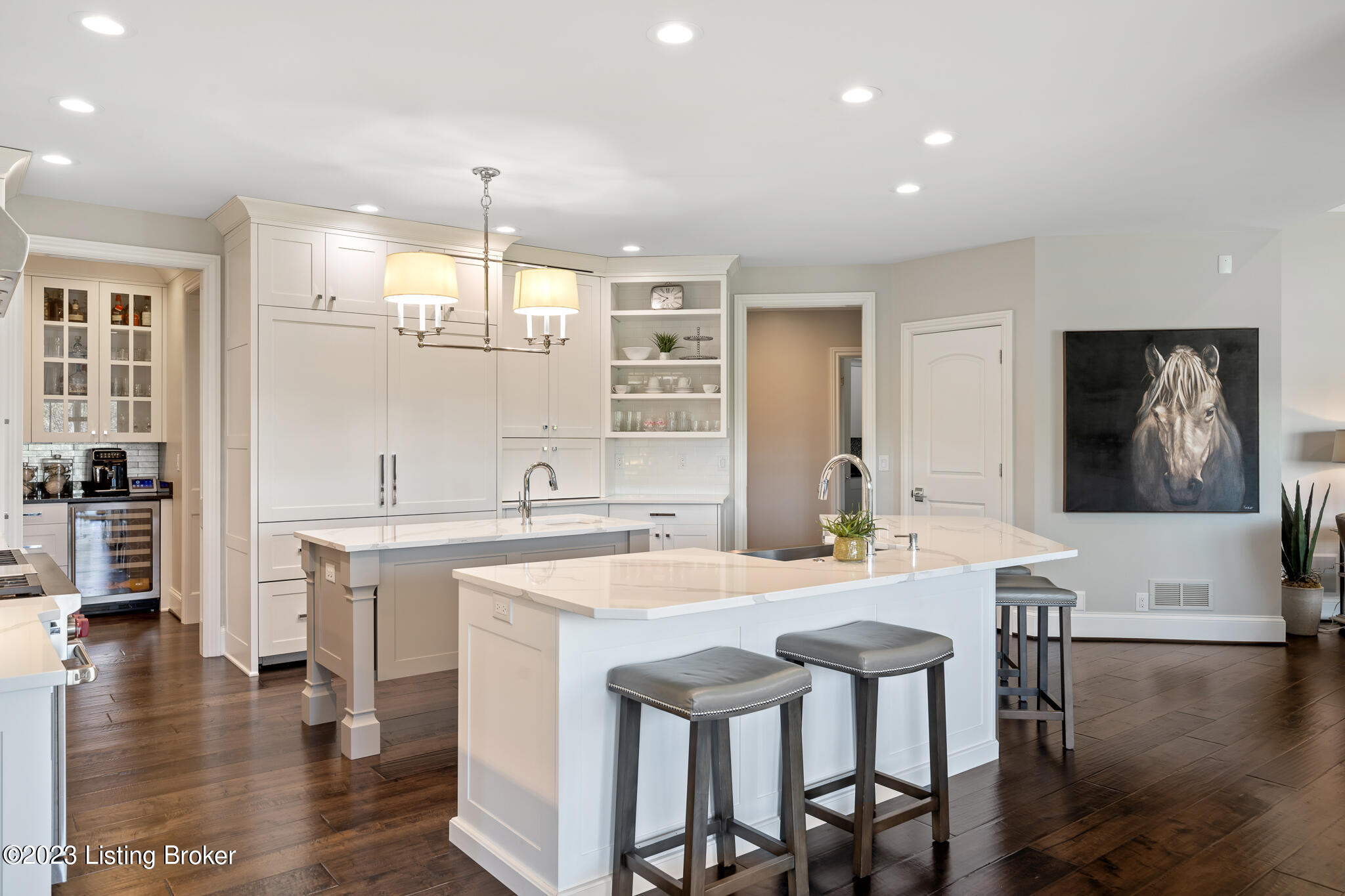 5607 Harrods Glen Dr