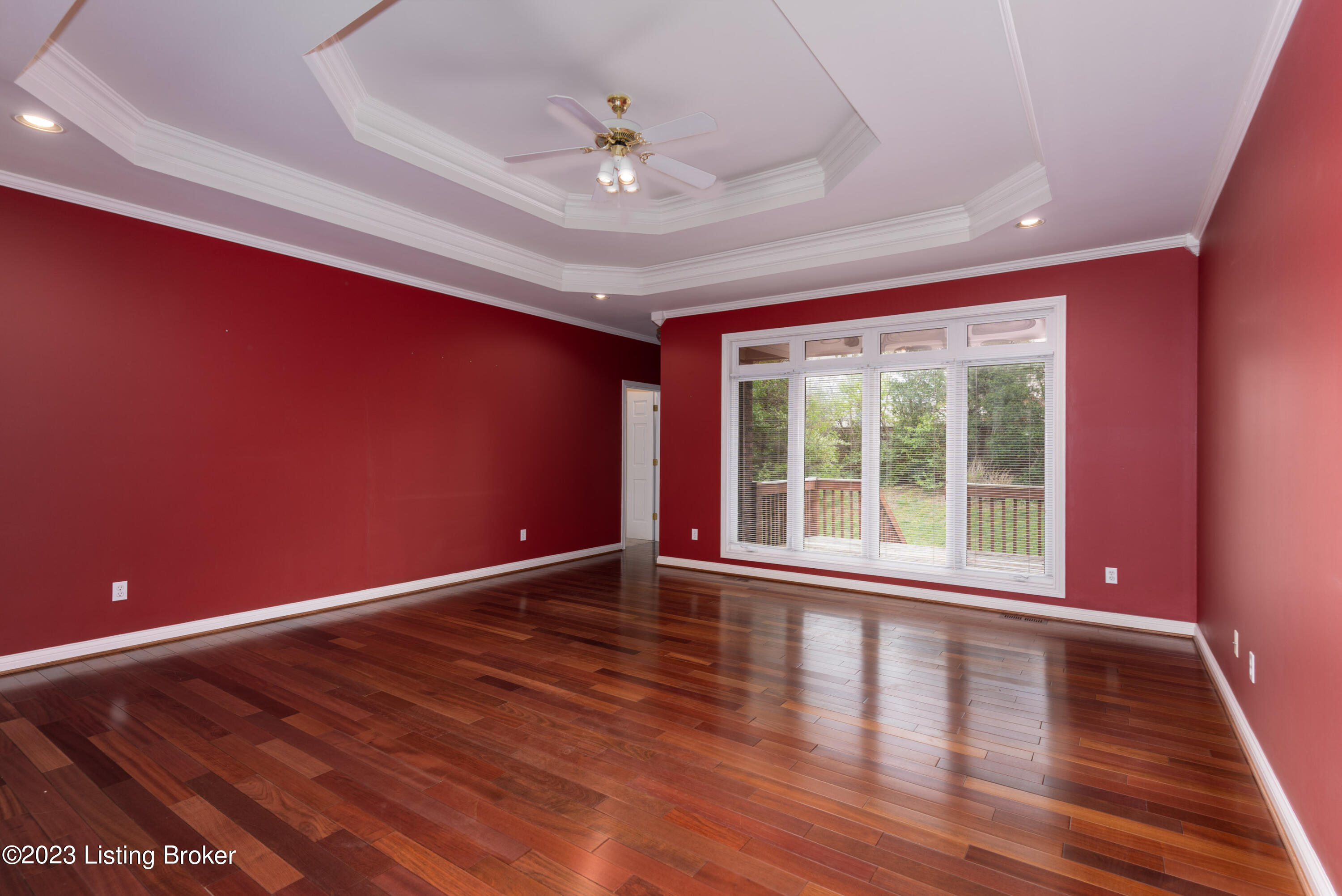 1113 Balmoral Dr