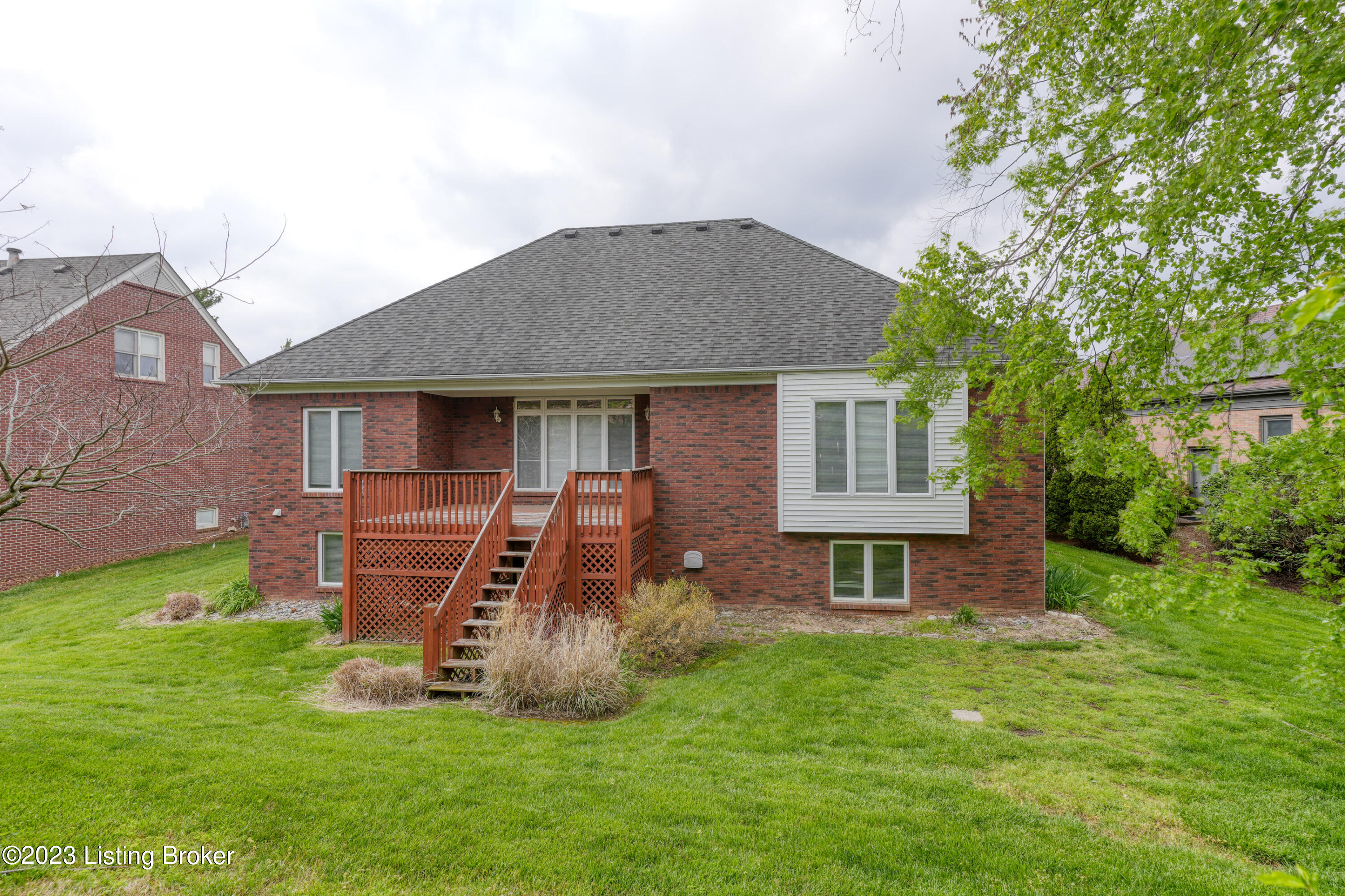 1113 Balmoral Dr
