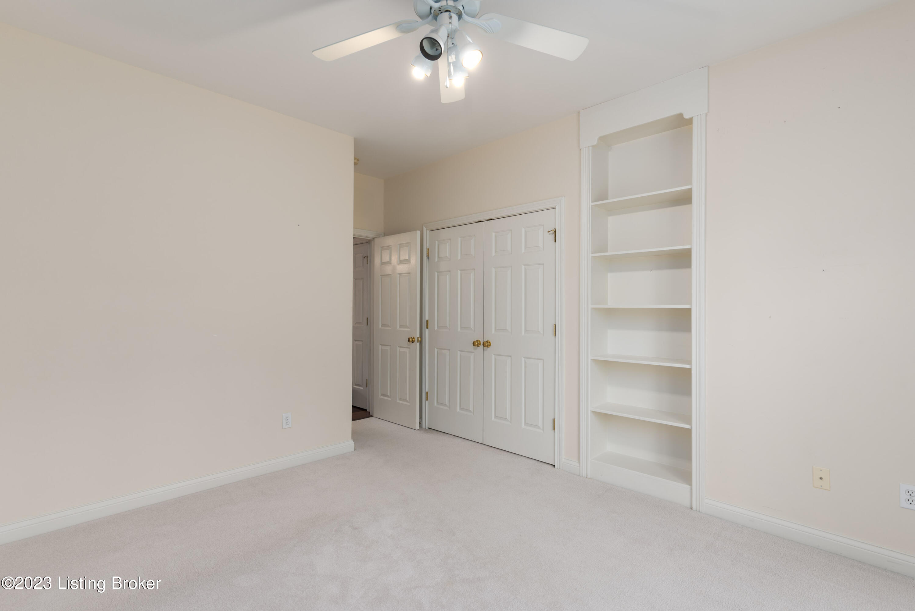 1113 Balmoral Dr