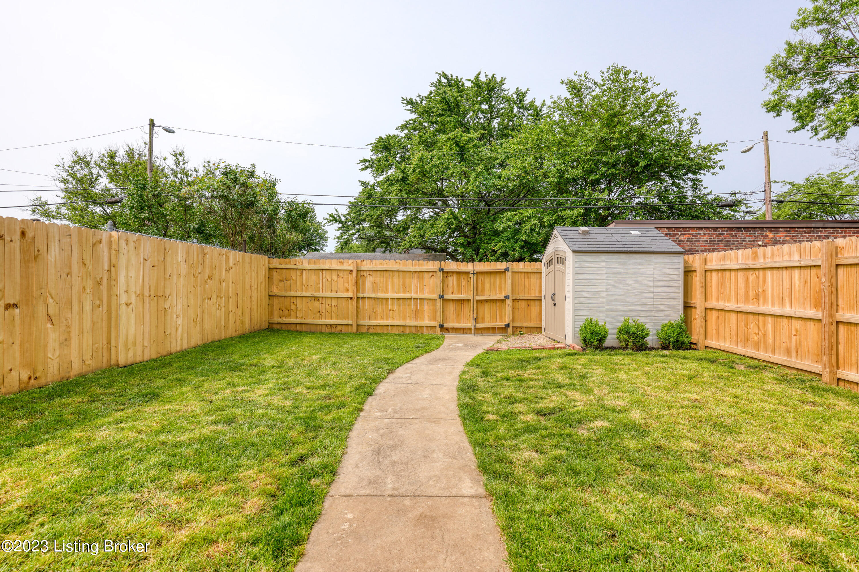 1026 Ellison Ave