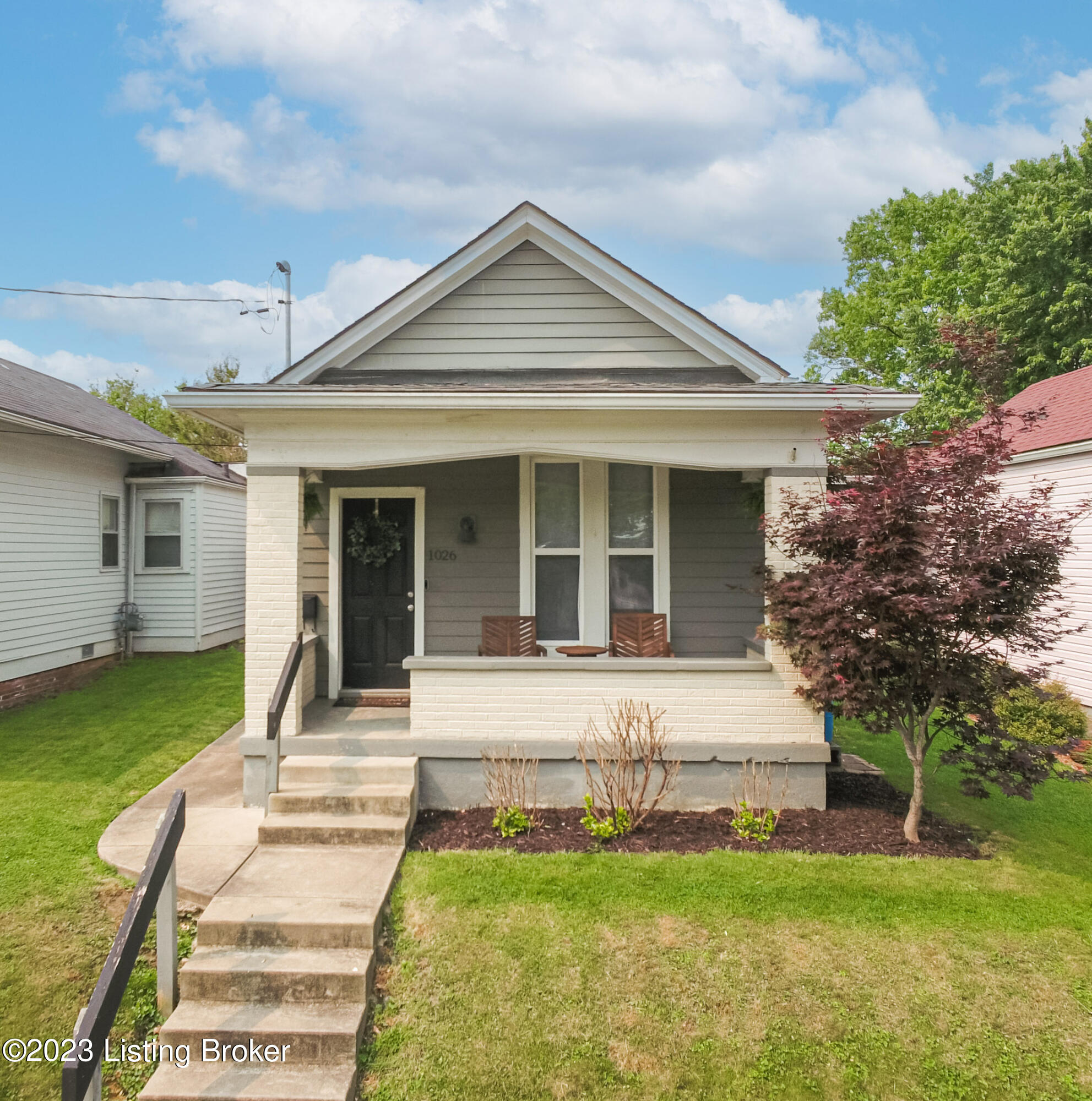 1026 Ellison Ave
