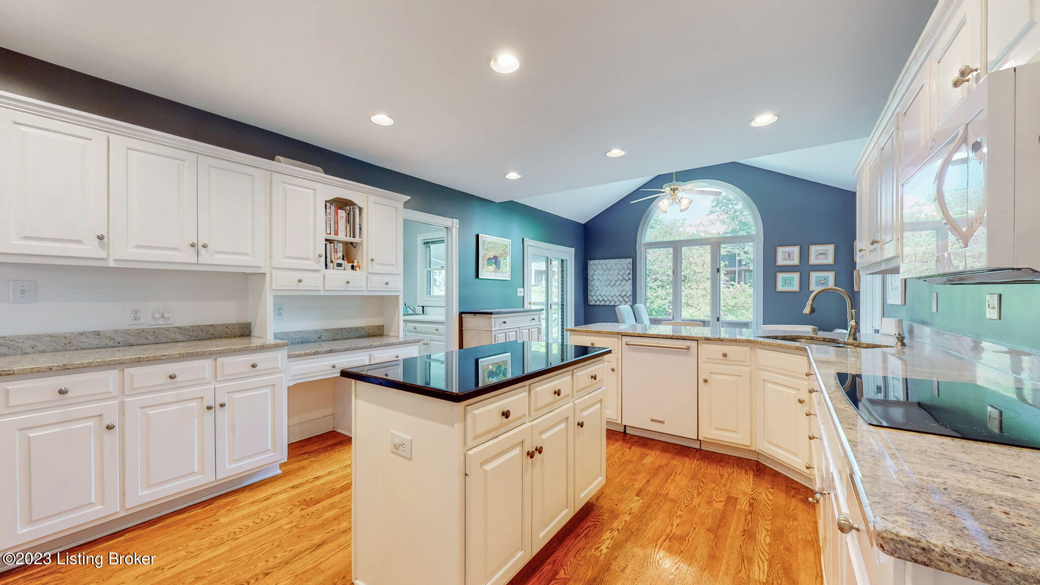 7806 Wolfcreek Ct