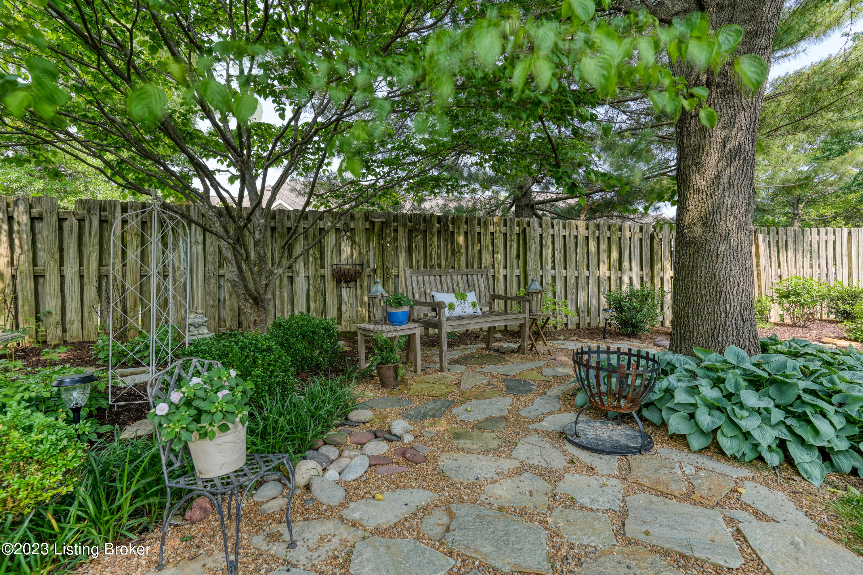 10009 Ivybridge Cir