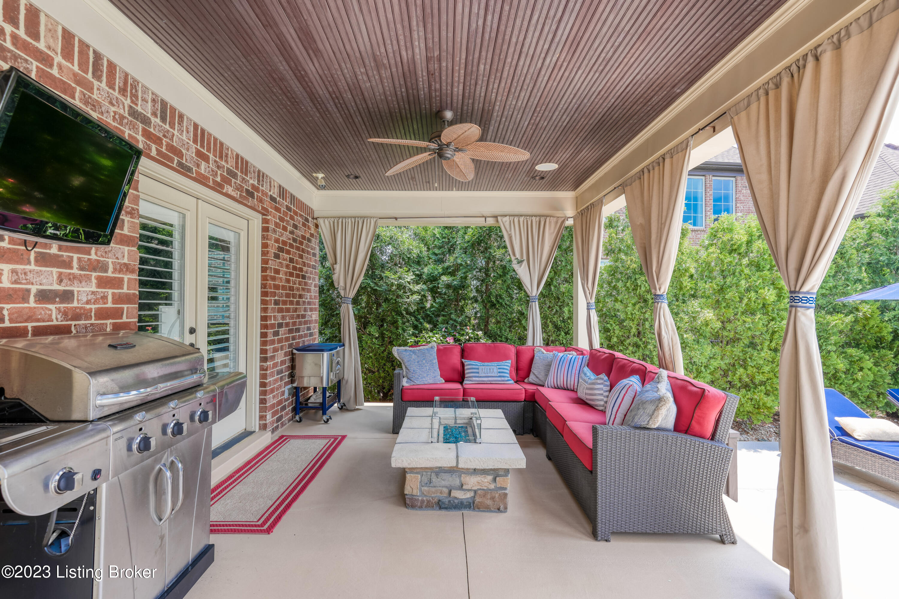 11010 Pebble Creek Dr