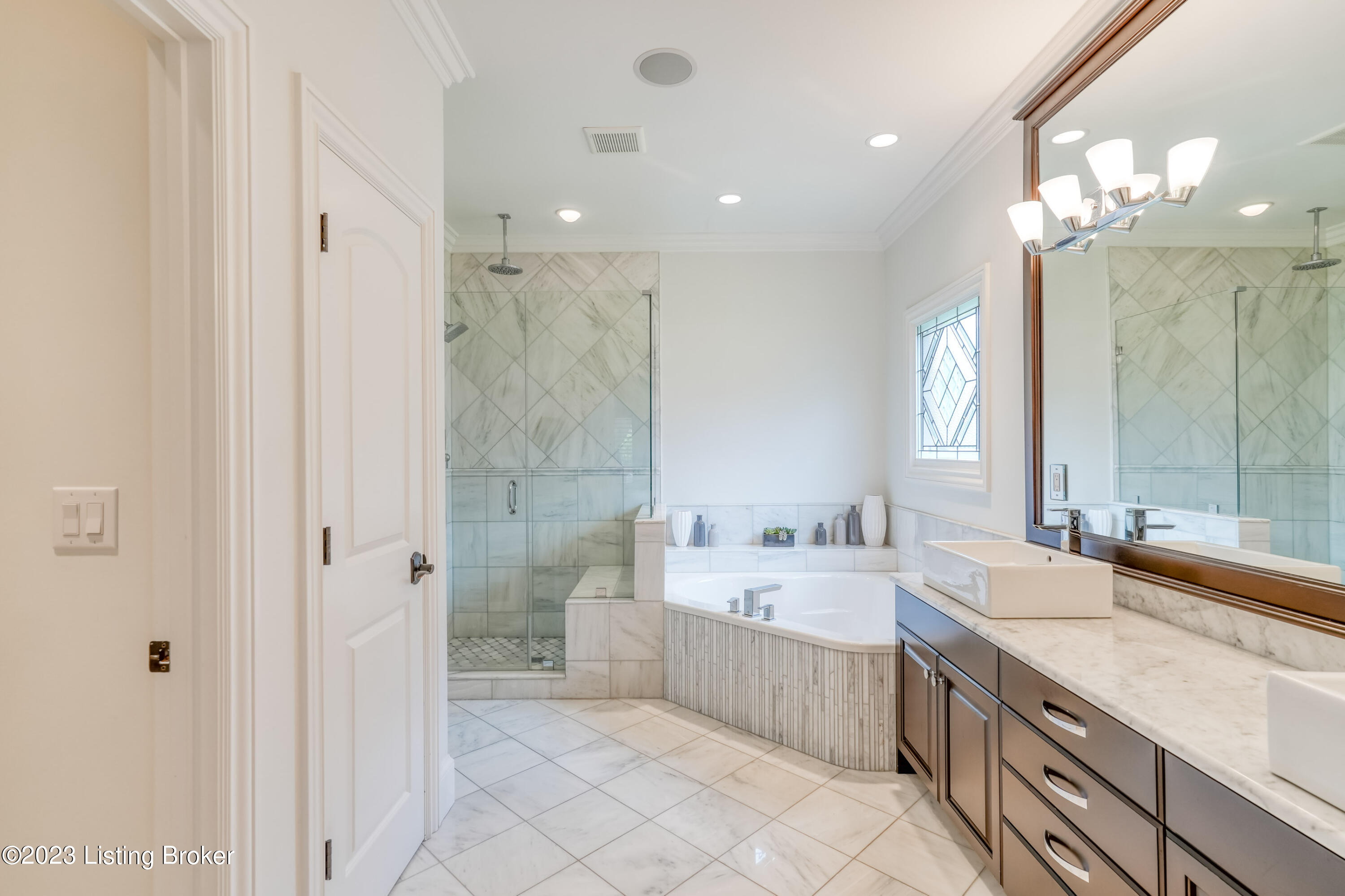 11010 Pebble Creek Dr