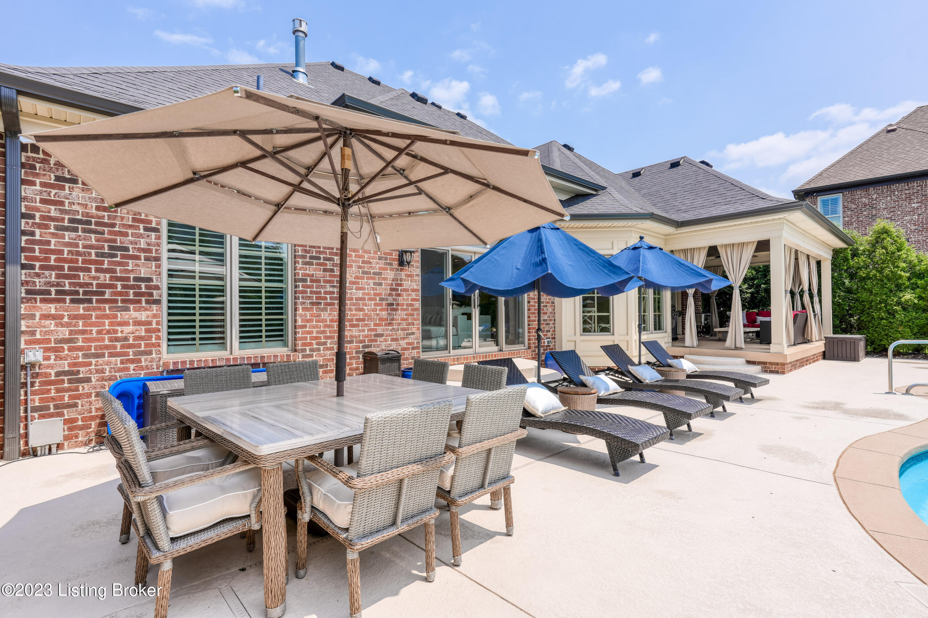 11010 Pebble Creek Dr