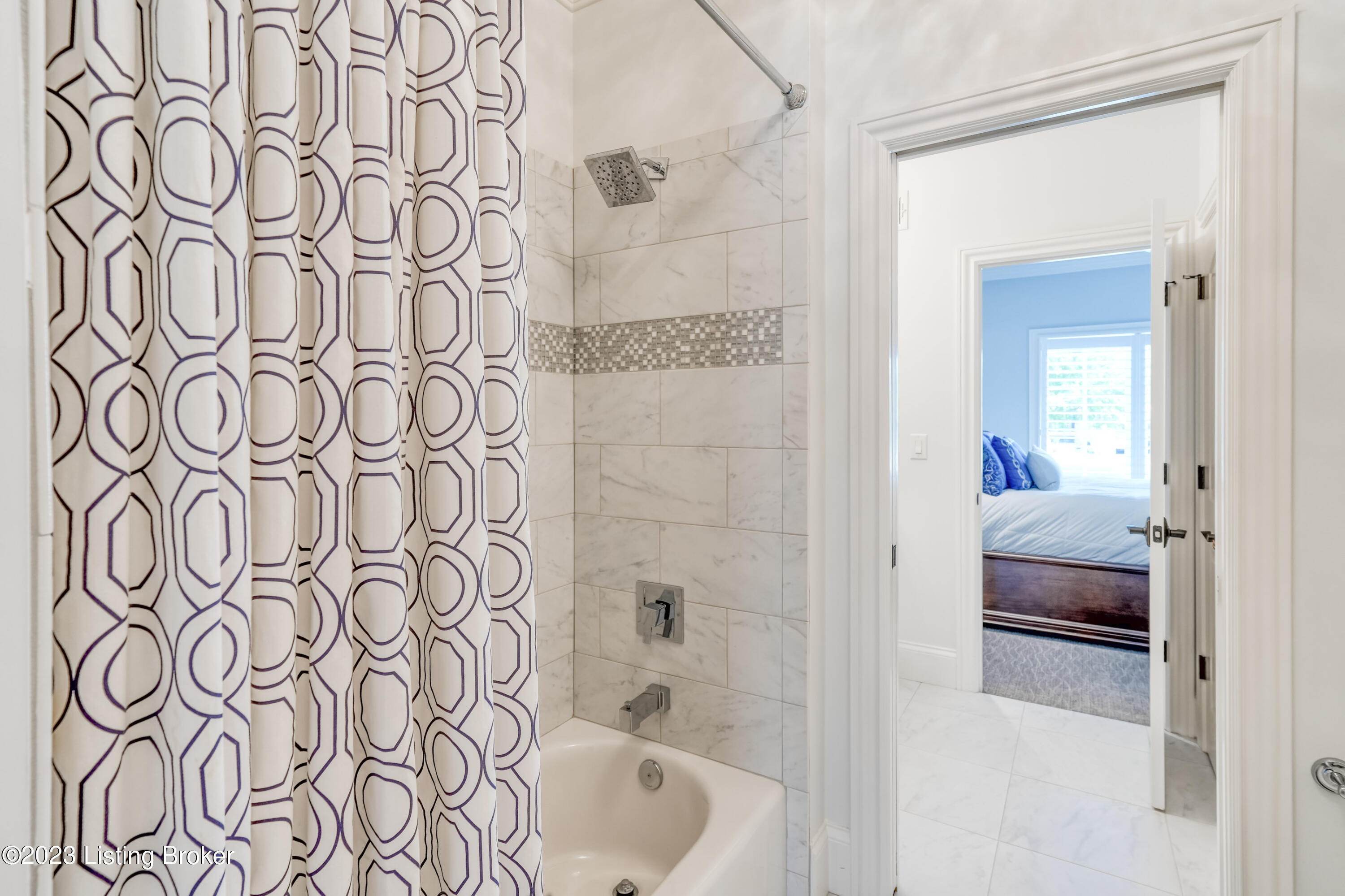 11010 Pebble Creek Dr