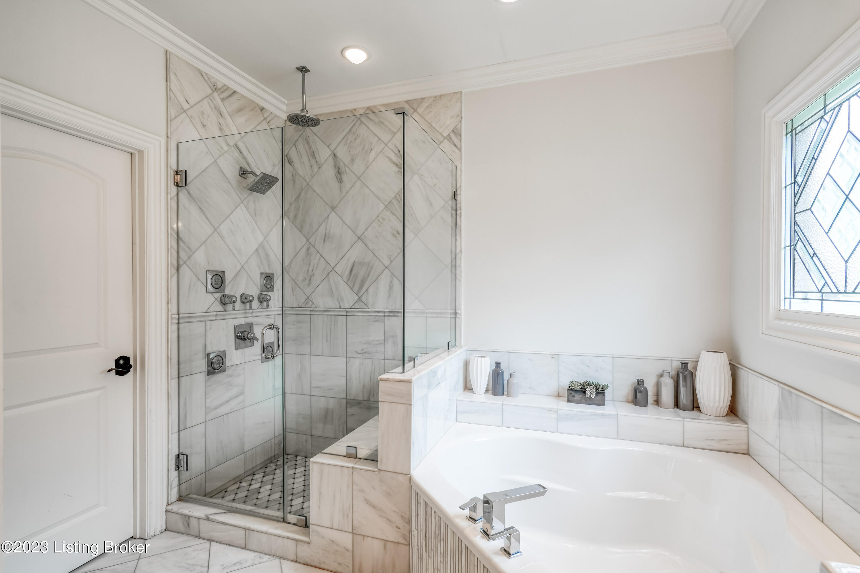 11010 Pebble Creek Dr