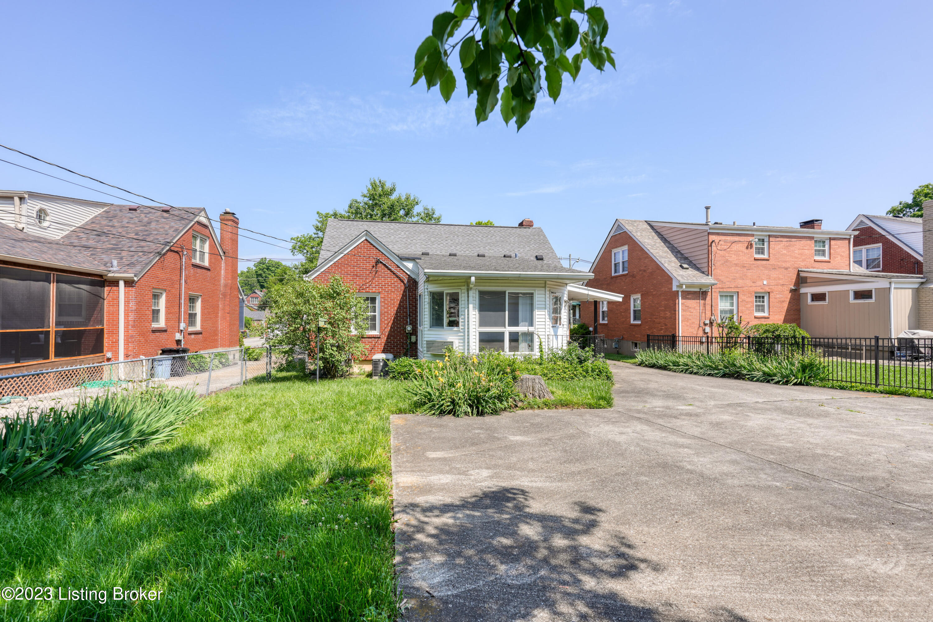 2120 Lancashire Ave
