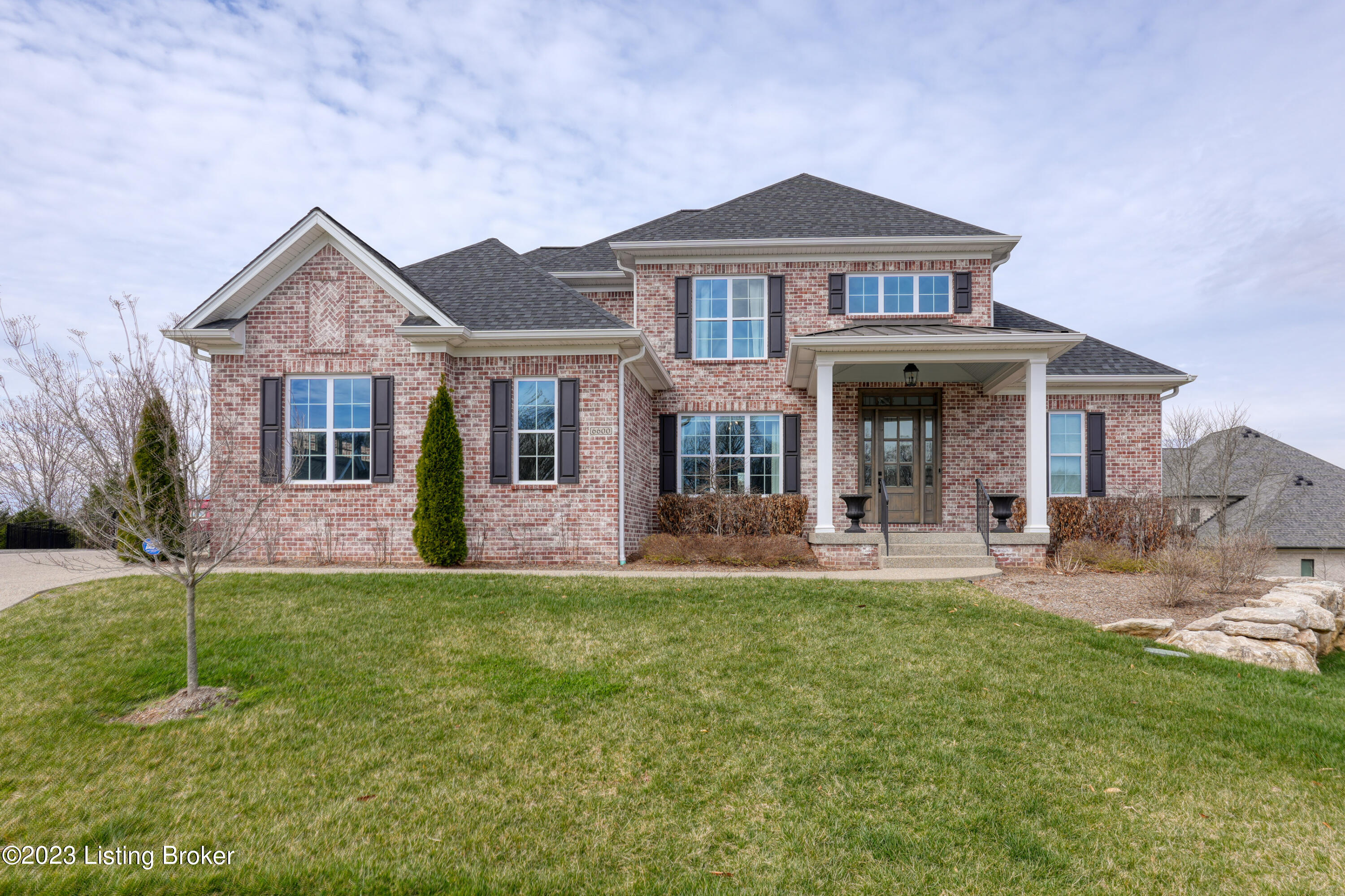 6600 Eagles Bluff Way