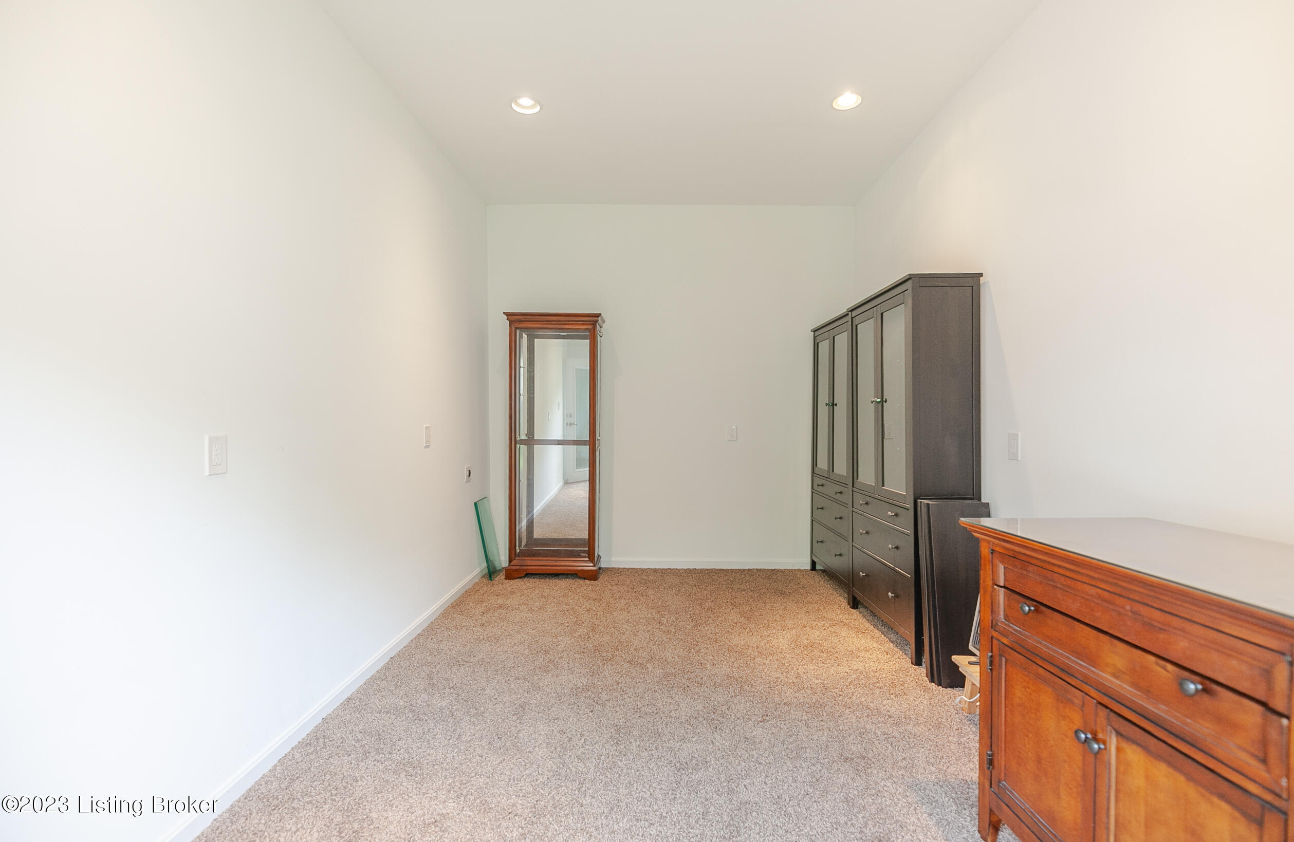 153 Wiltshire Ave