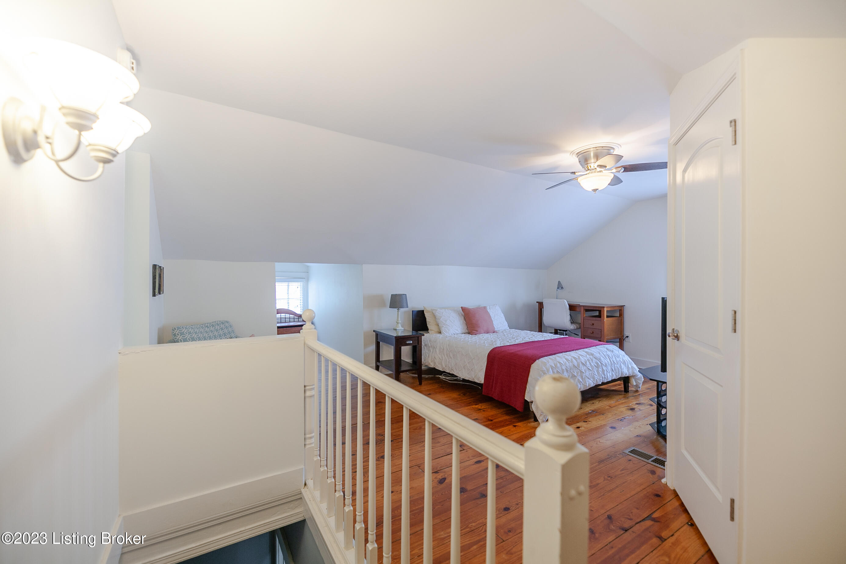 153 Wiltshire Ave