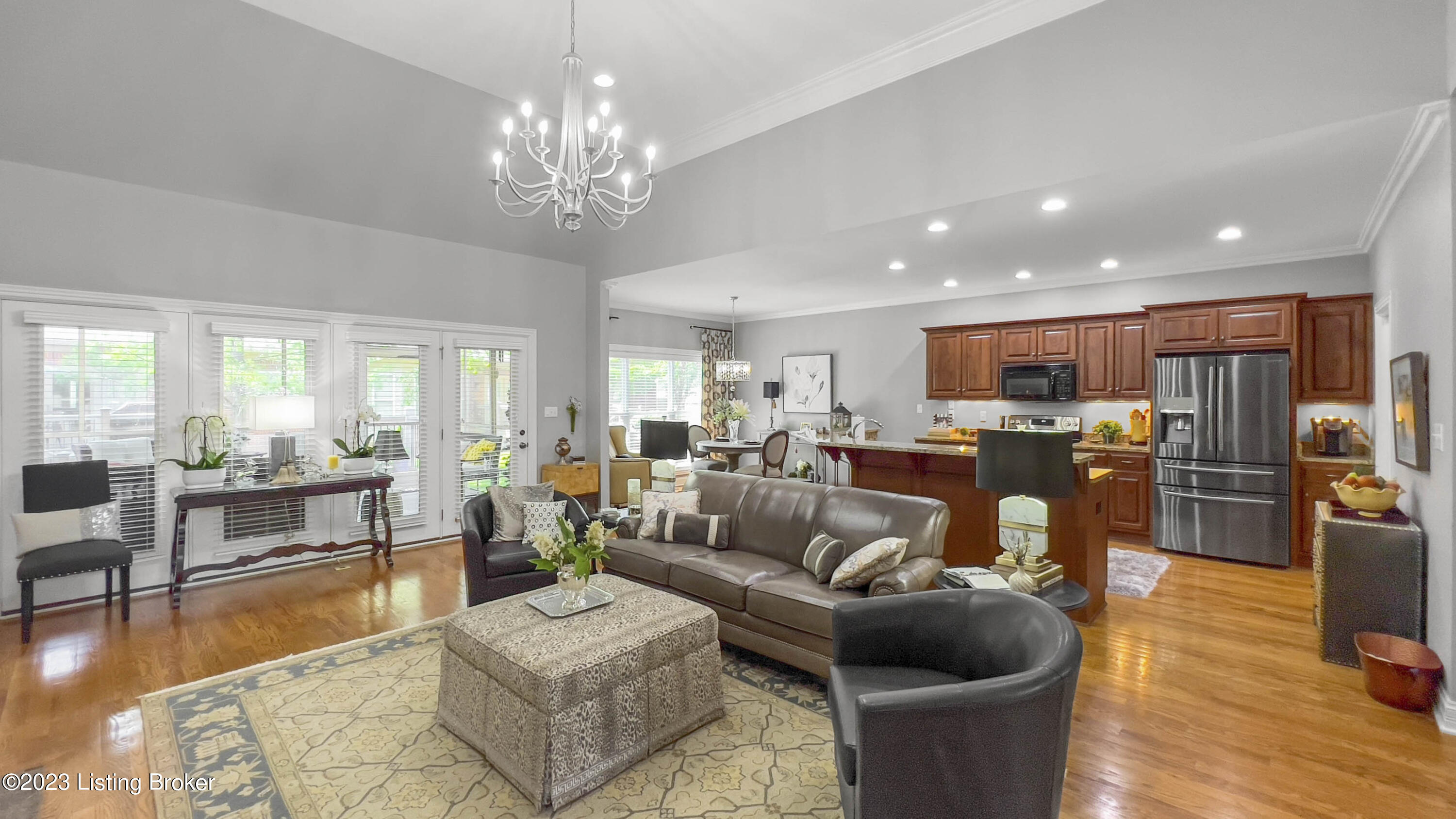 3334 Ridge Brook Cir