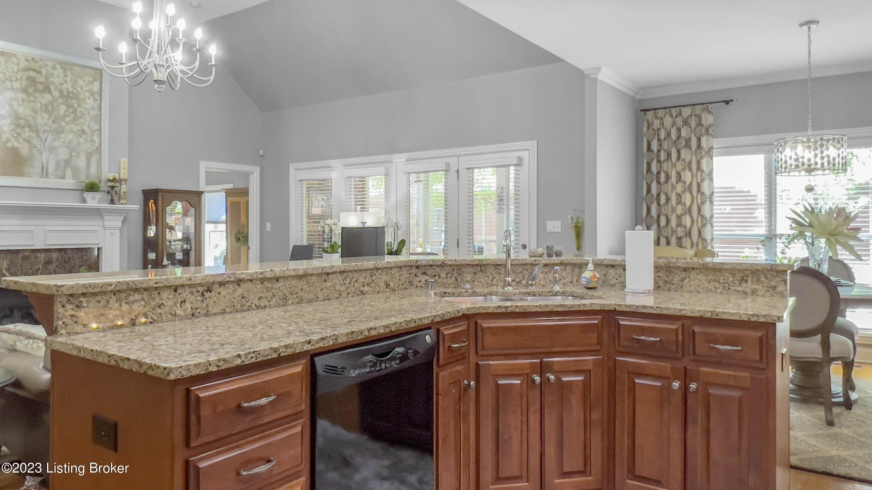 3334 Ridge Brook Cir