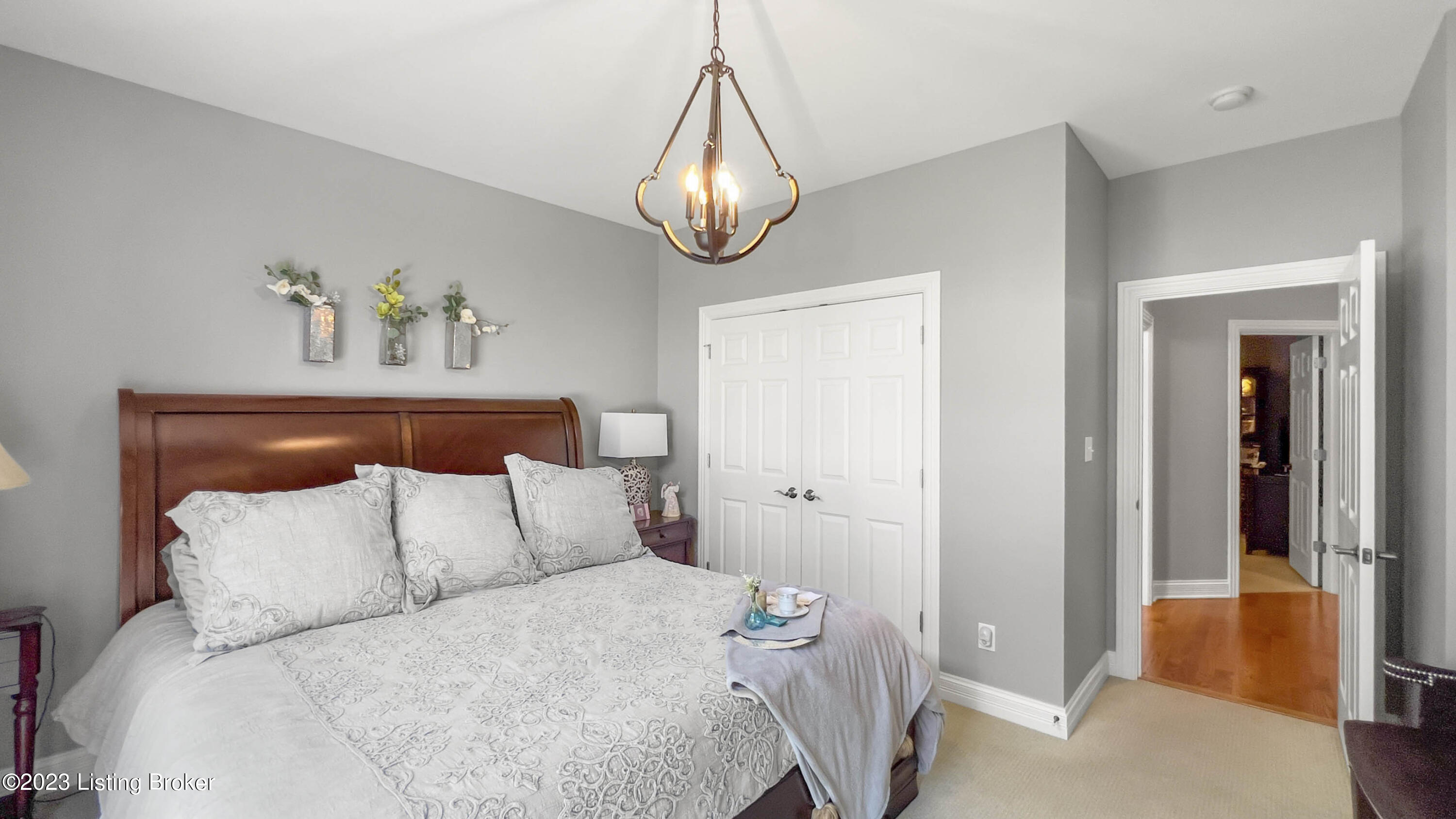 3334 Ridge Brook Cir