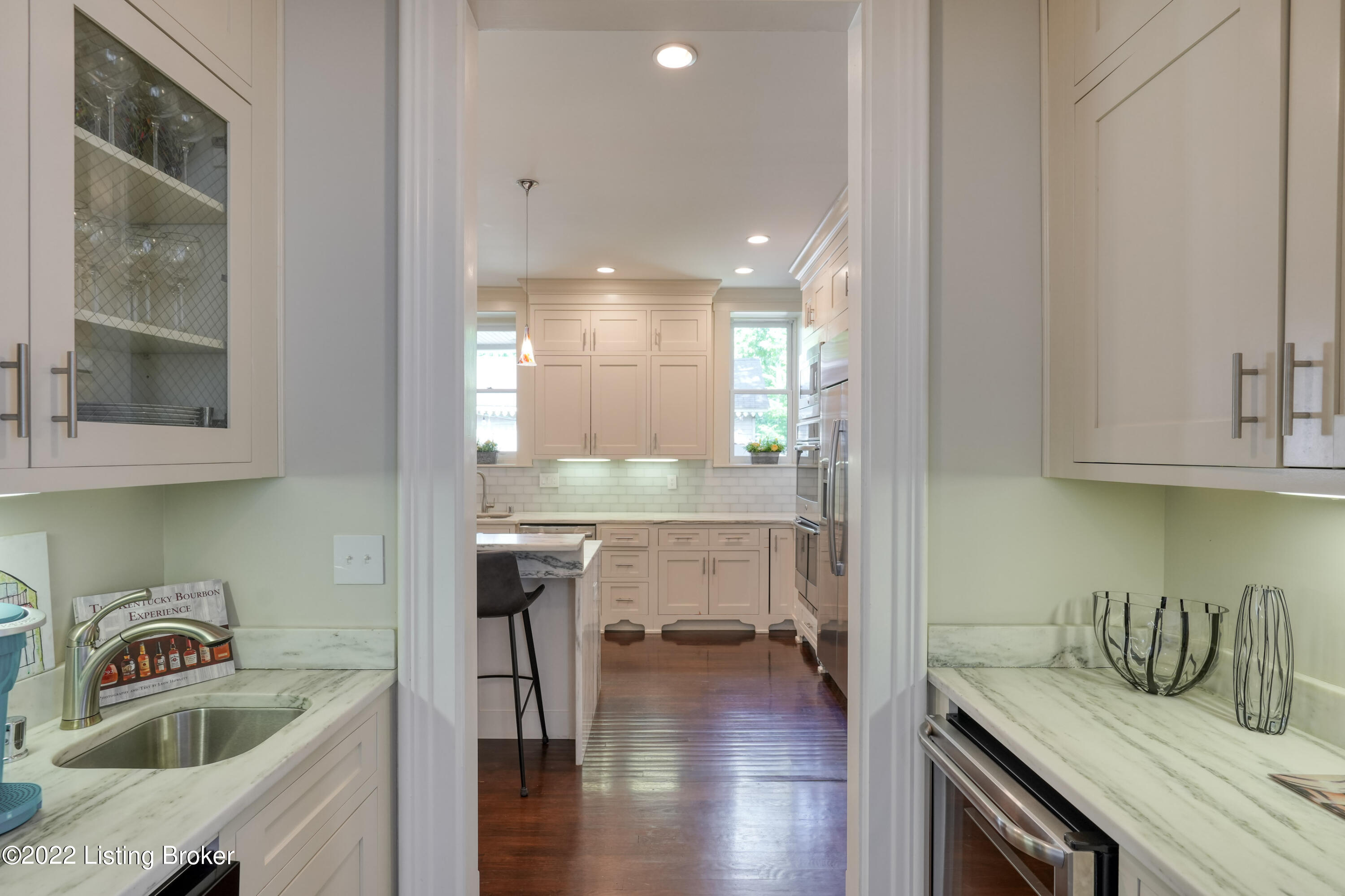 1067 Cherokee Rd