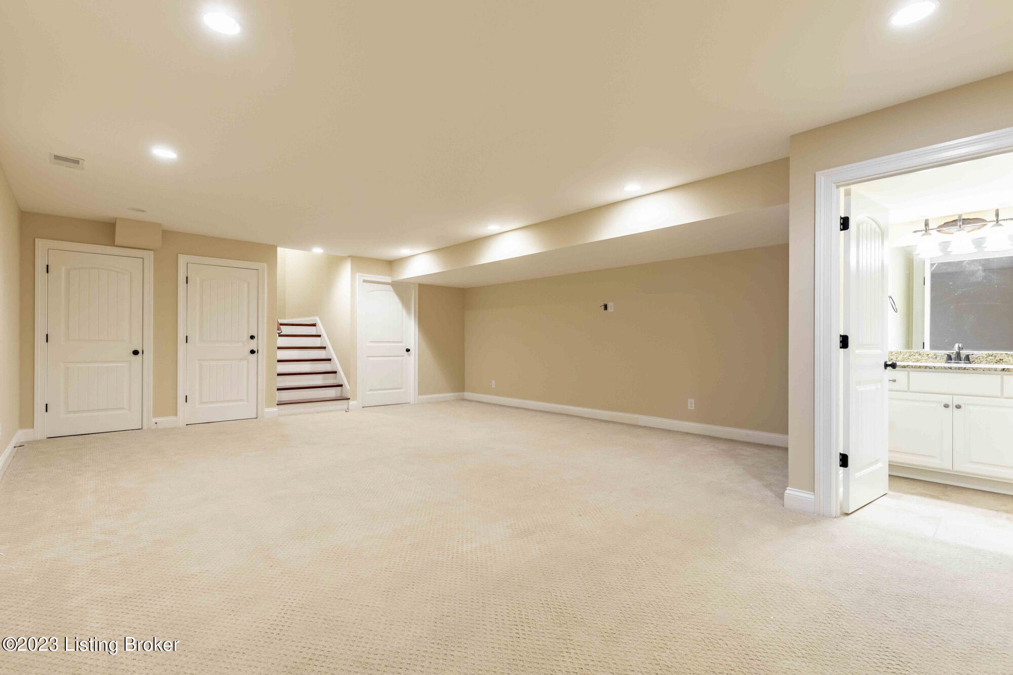 6324 Mistflower Cir
