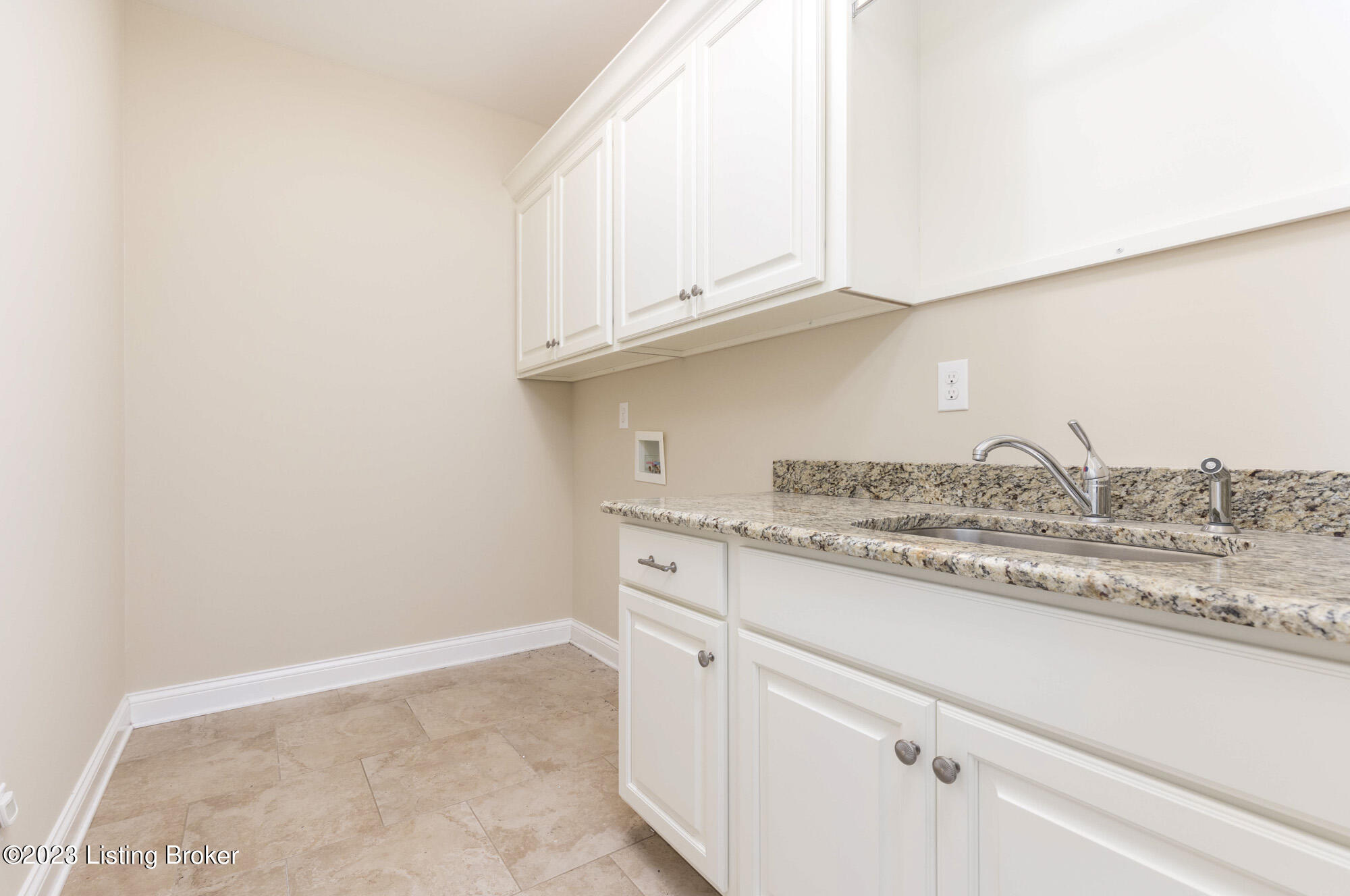 6324 Mistflower Cir