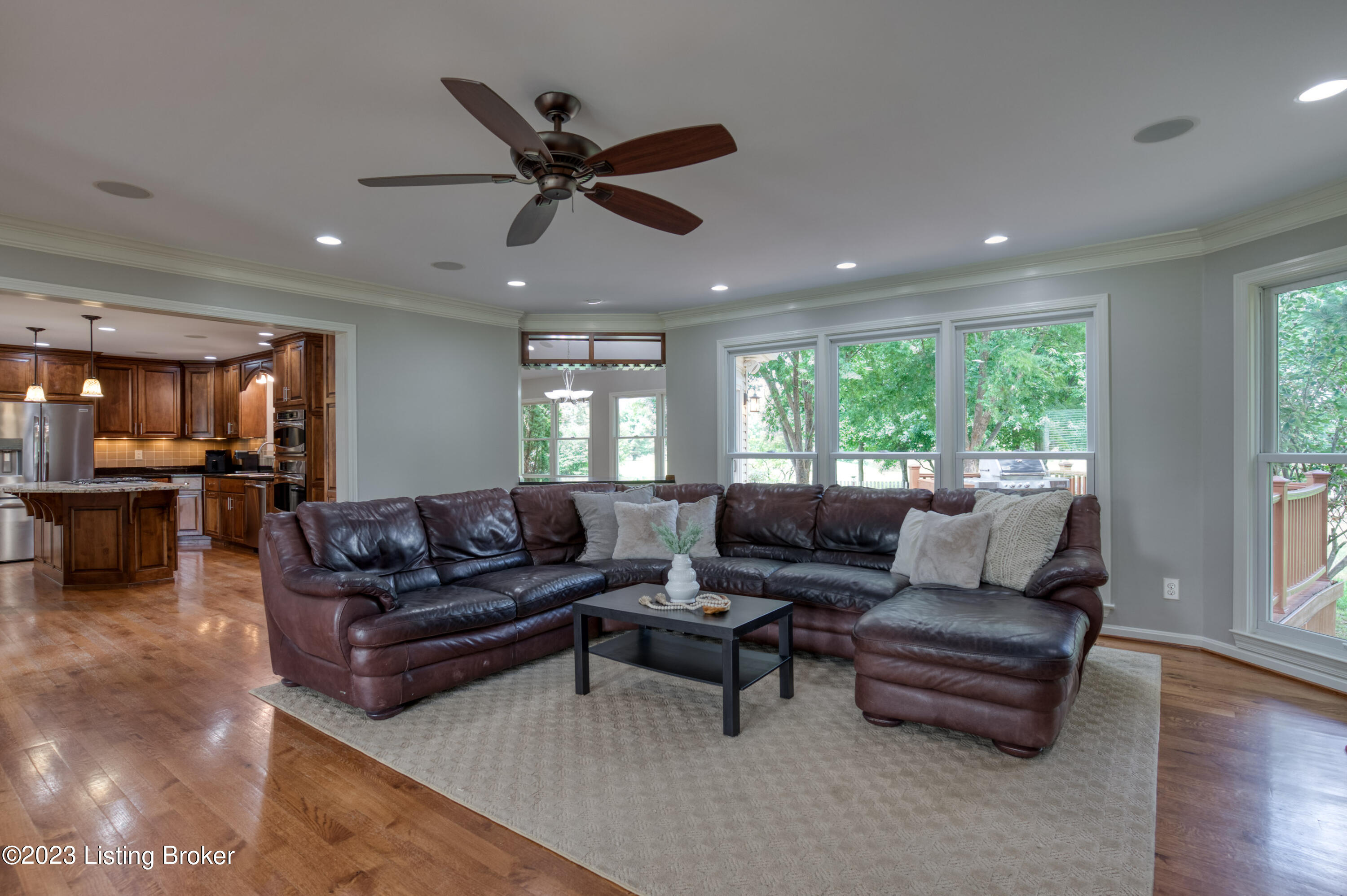 5518 Killinur Dr