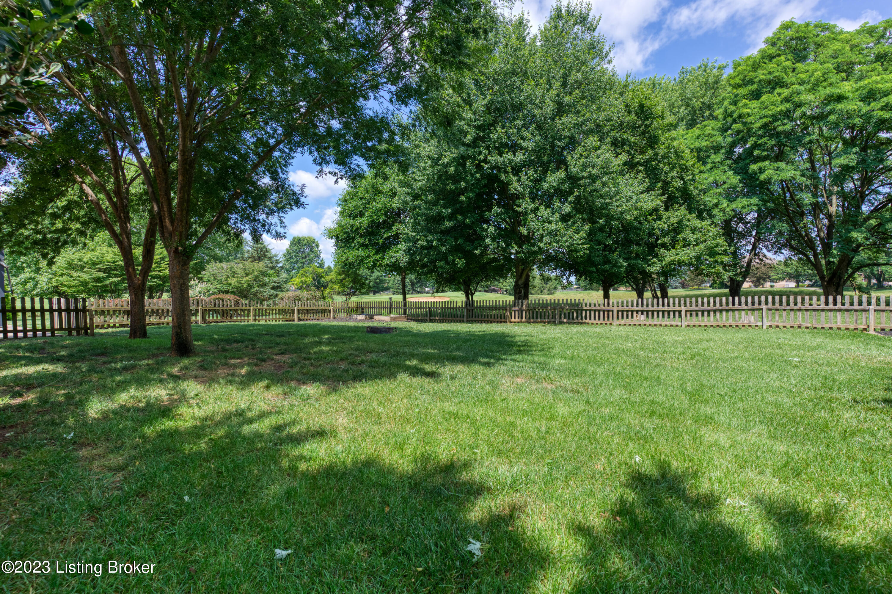 5518 Killinur Dr