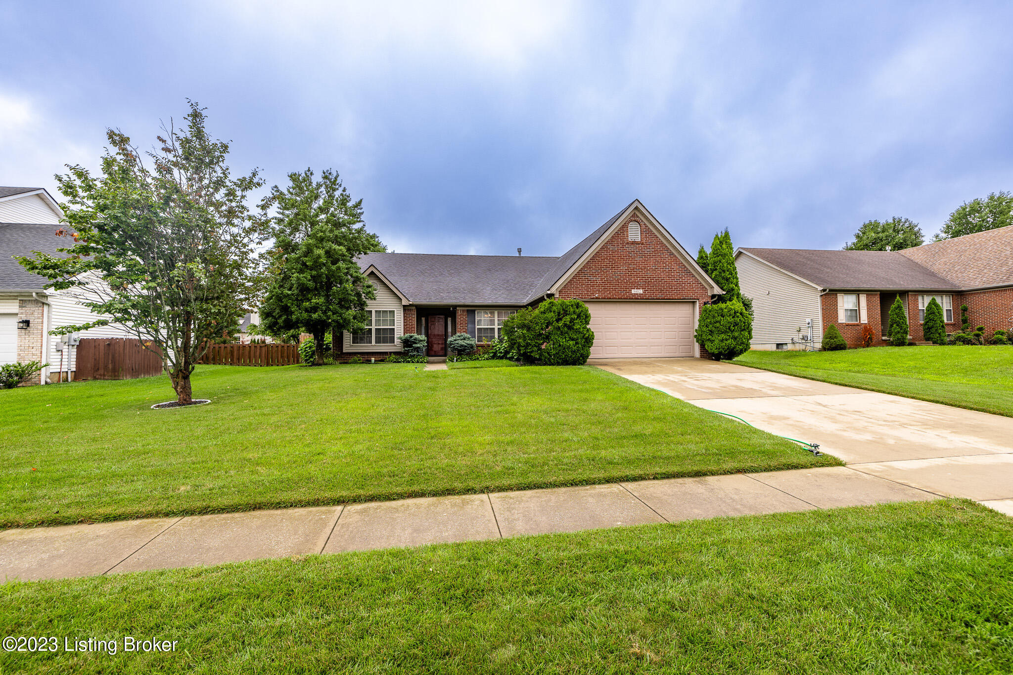 9402 Harlow Ct