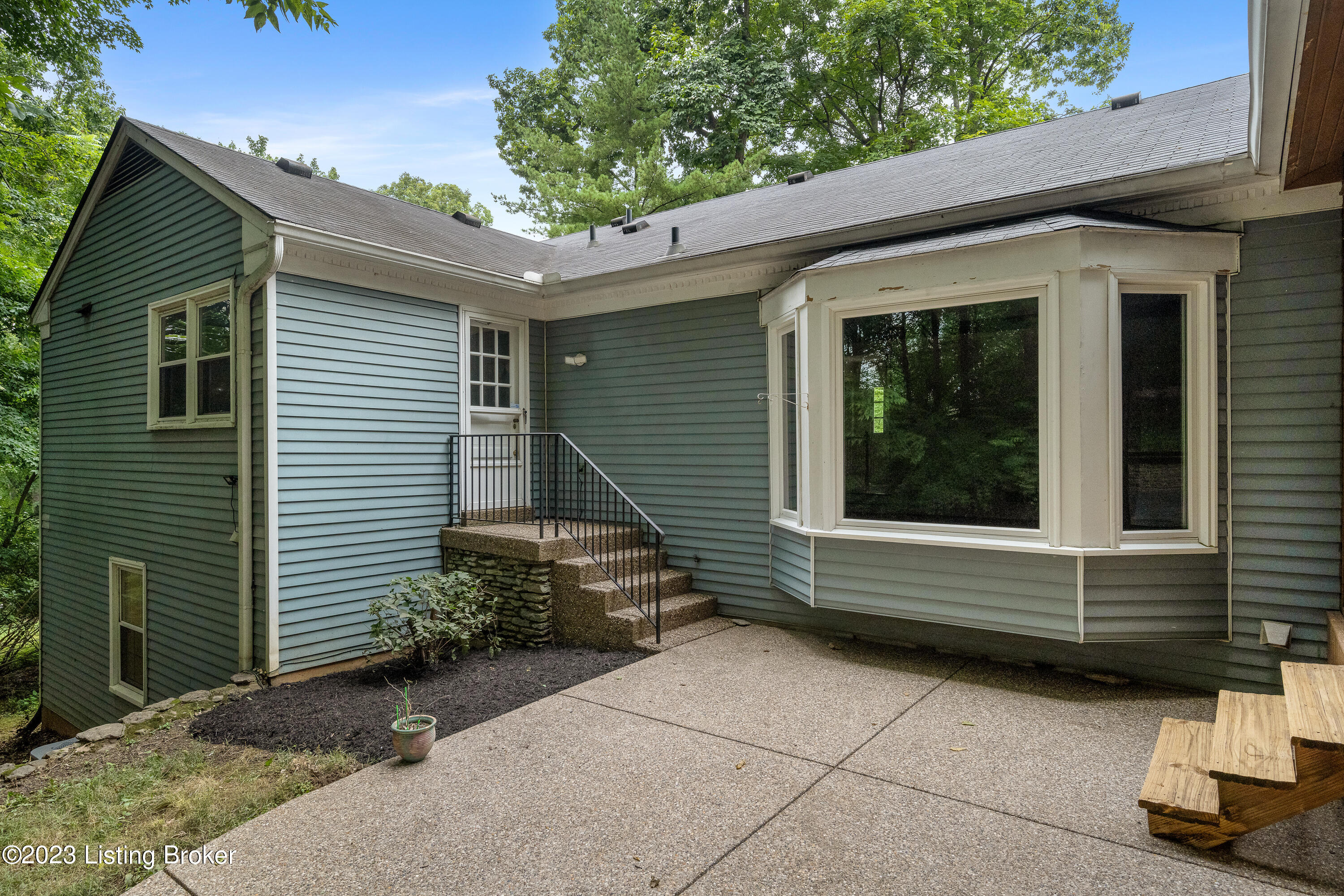 3801 Stockridge Rd