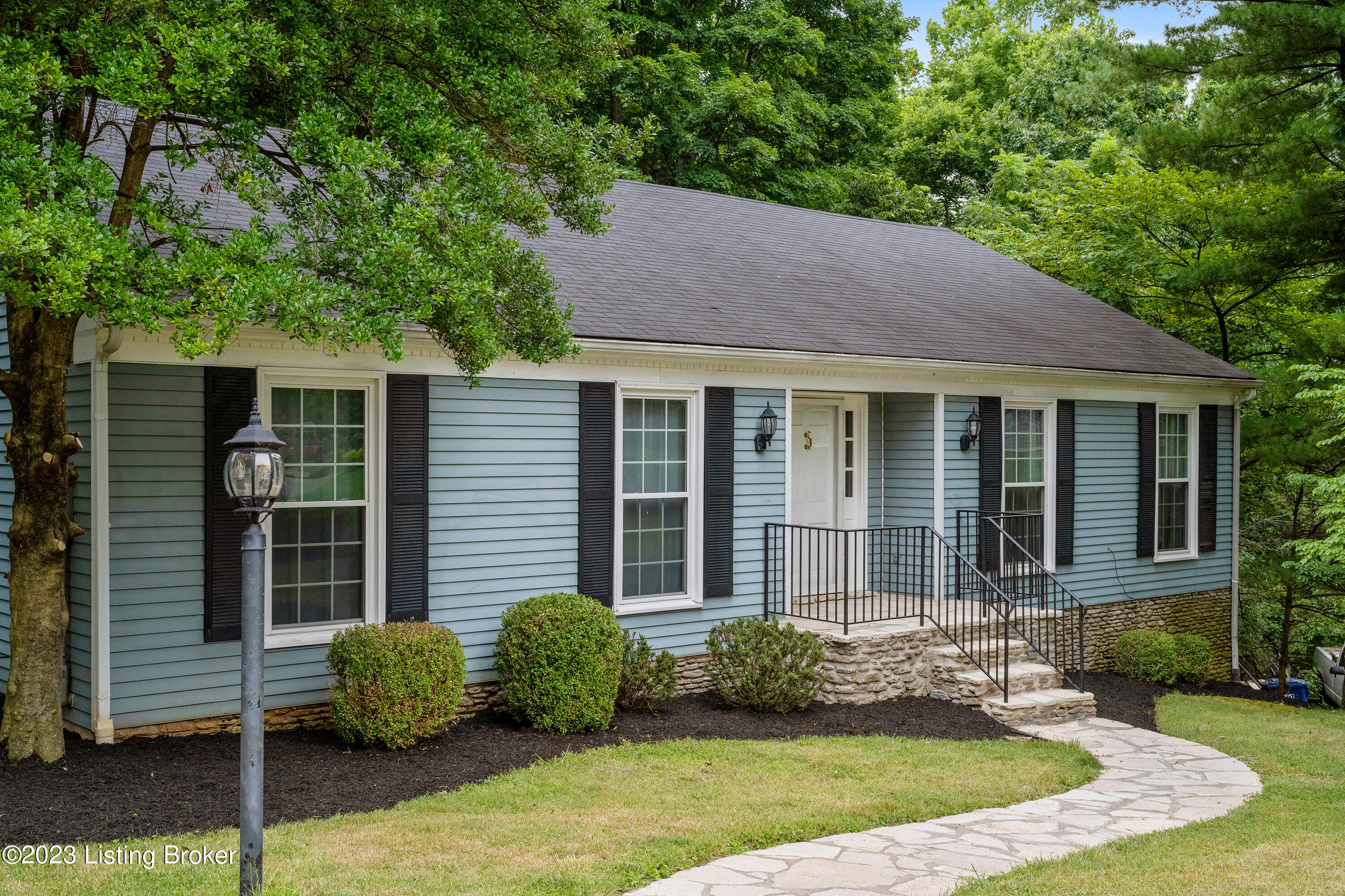 3801 Stockridge Rd