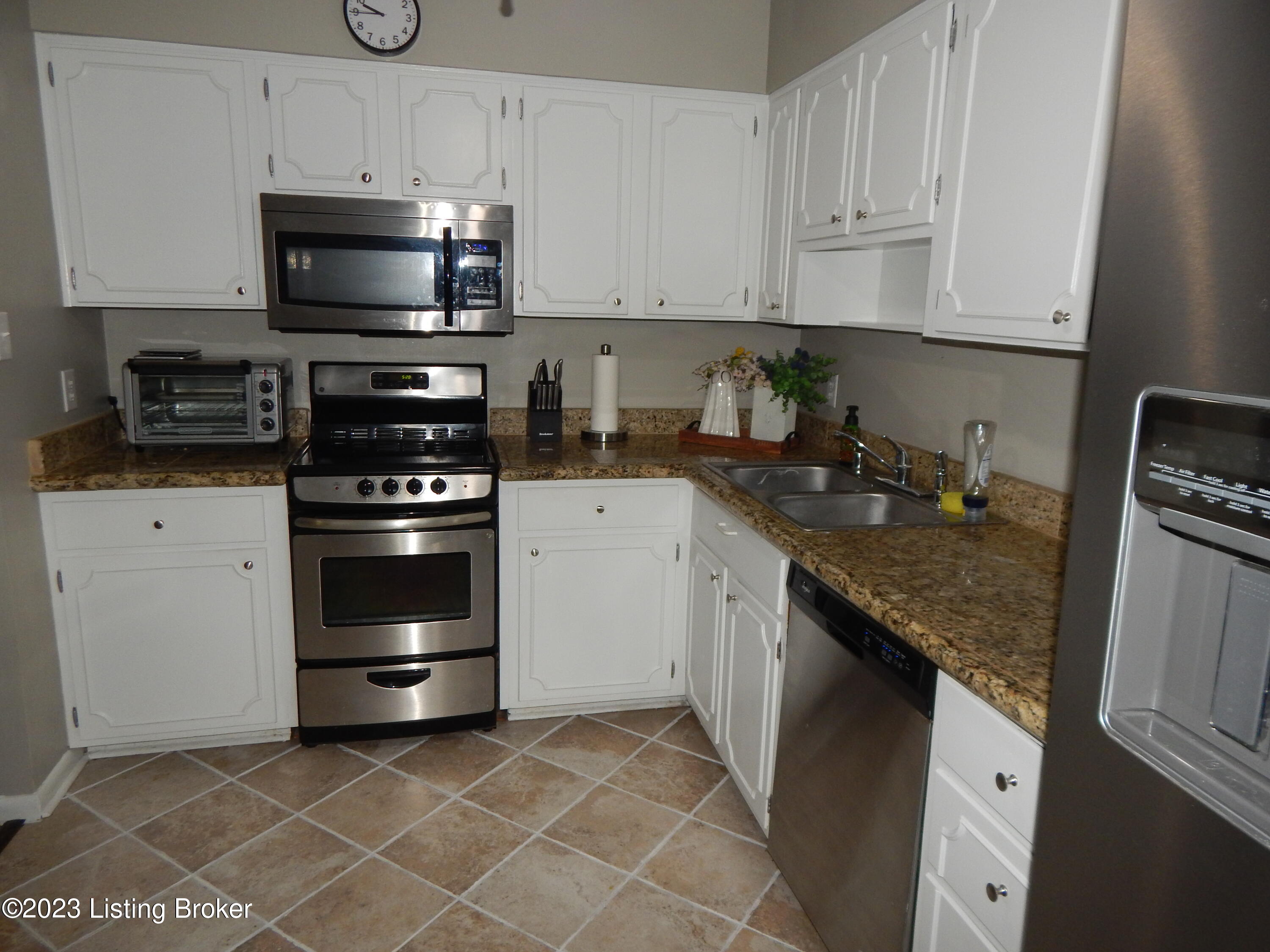1815 Gardiner Ln, K99