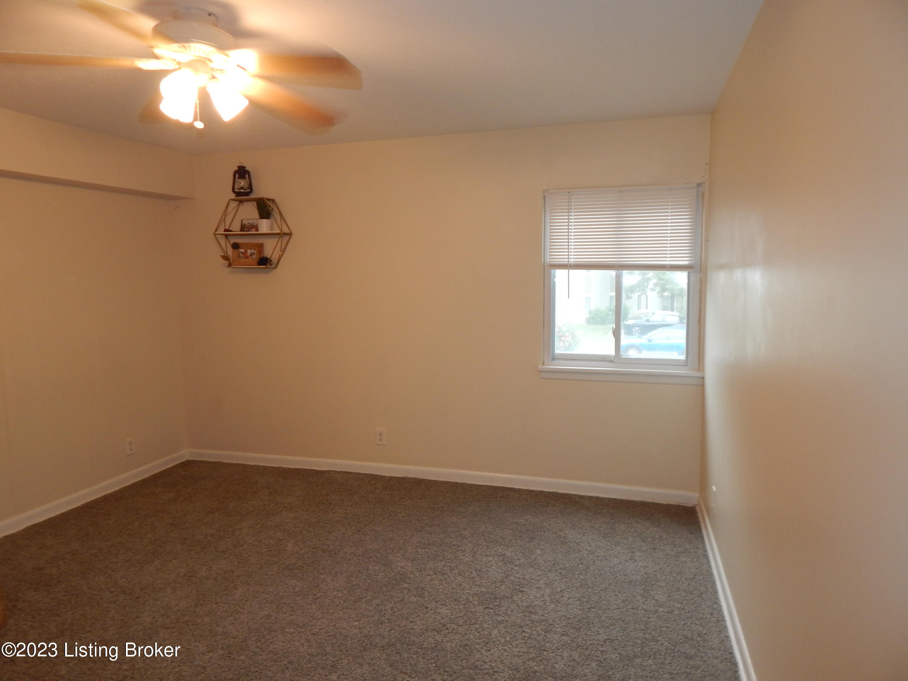 1815 Gardiner Ln, K99