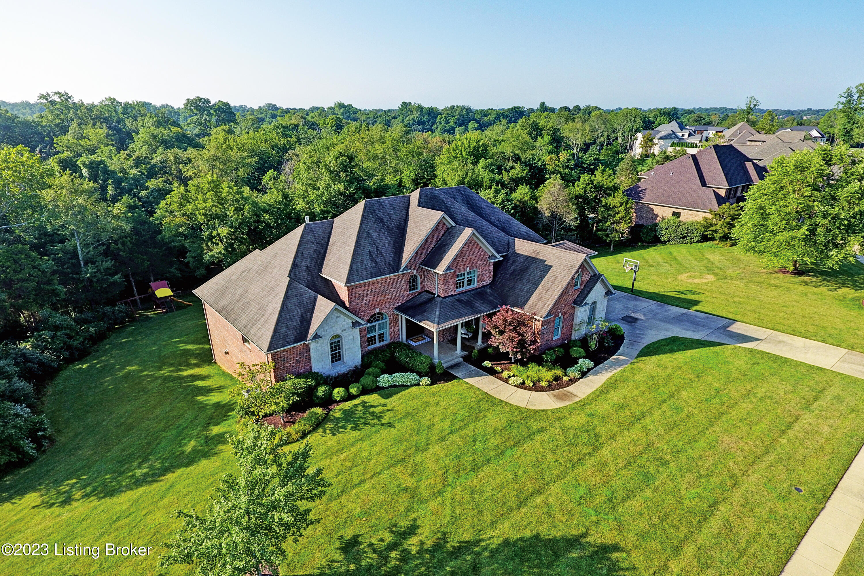 13306 Longwood Ln