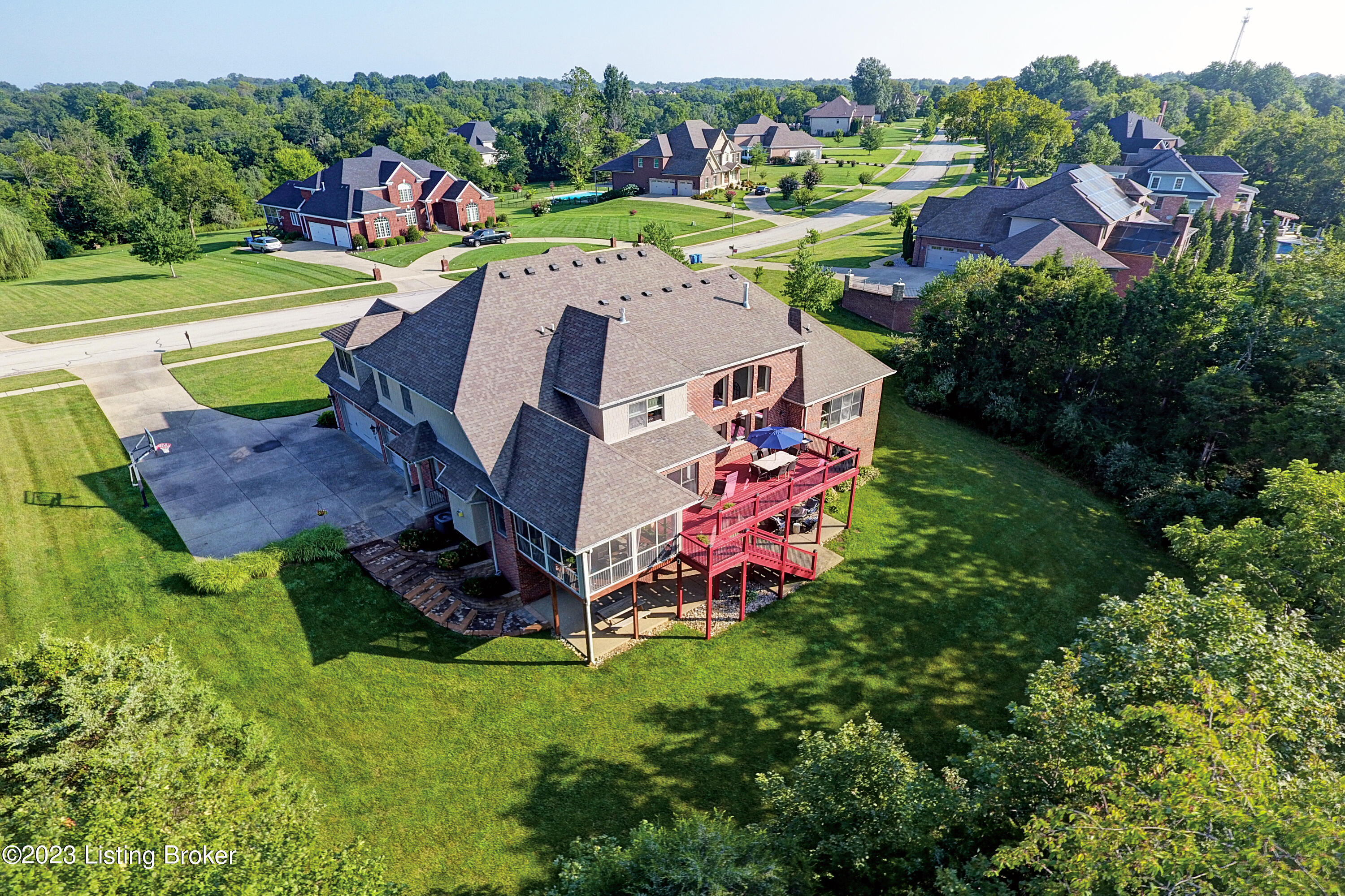 13306 Longwood Ln