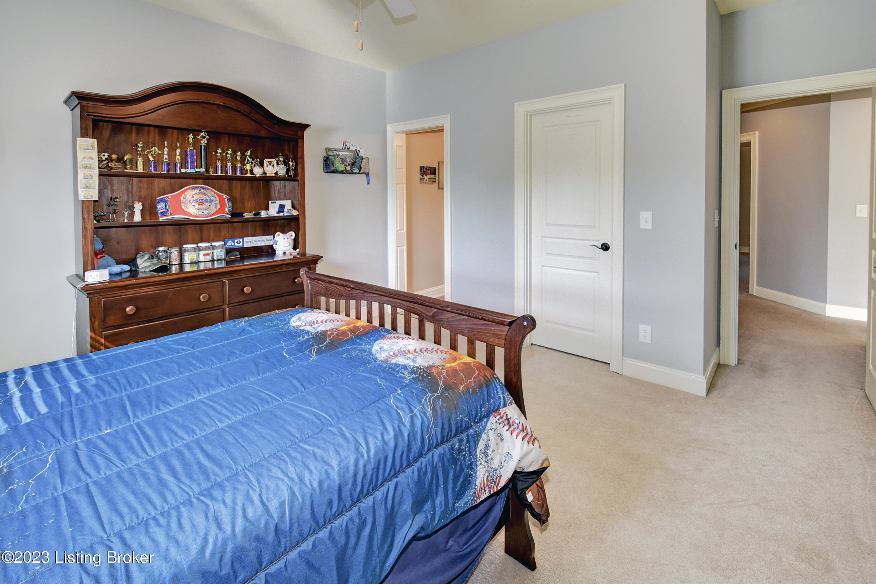 13306 Longwood Ln
